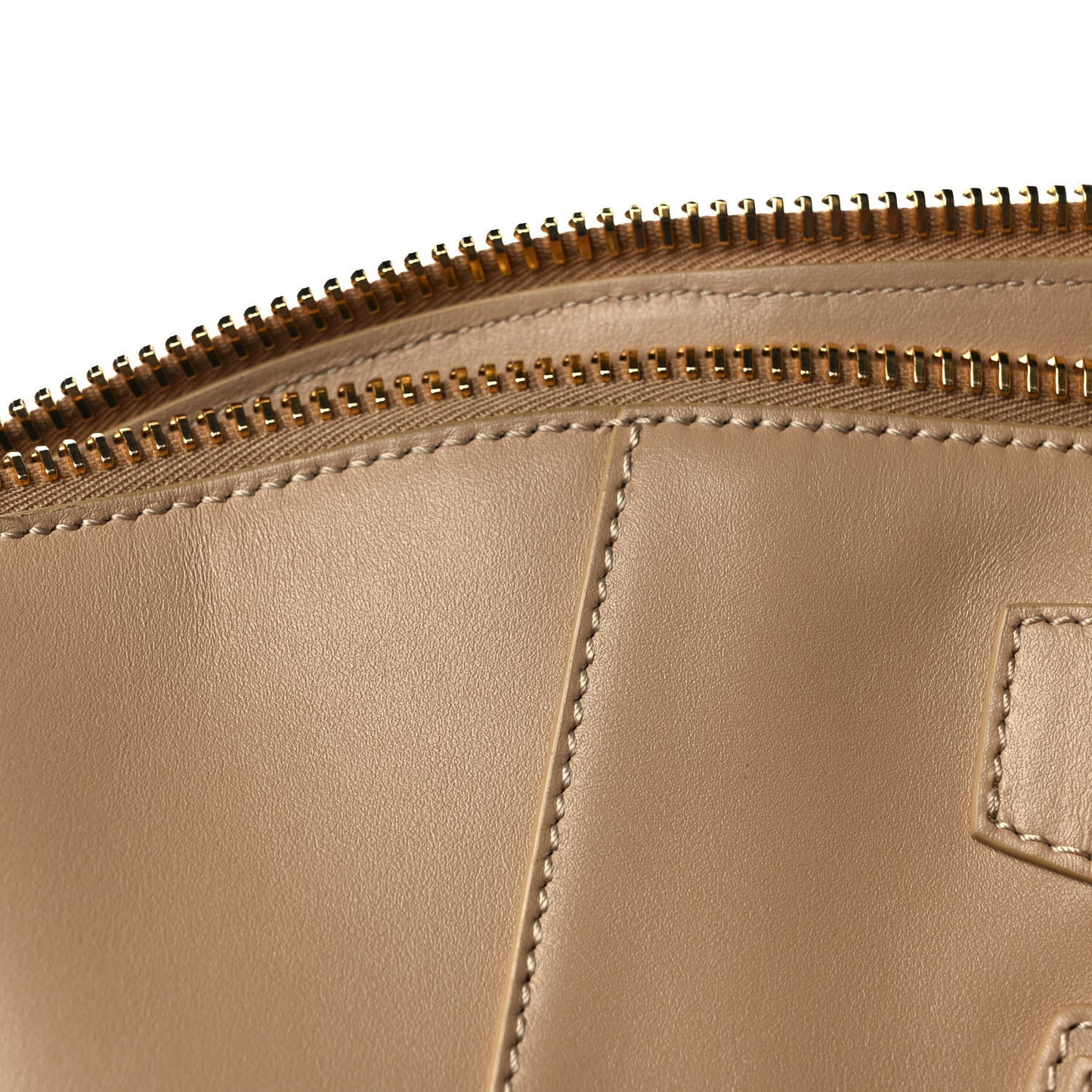 Box Calfskin Small Antigona Sport Top Handle Bag Beige Cappuccino