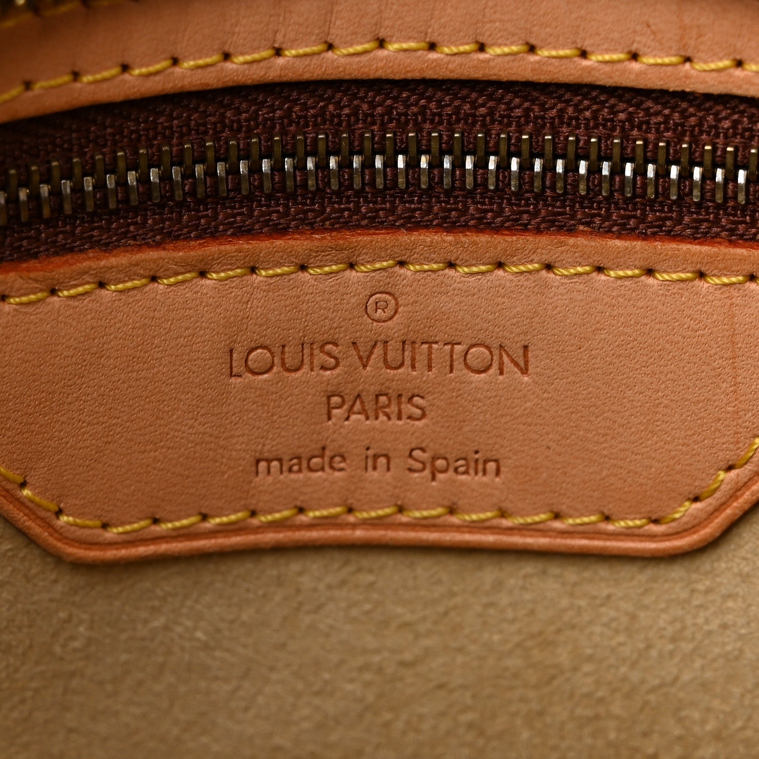 Louis Vuitton Monogram Luco 6 of 10
