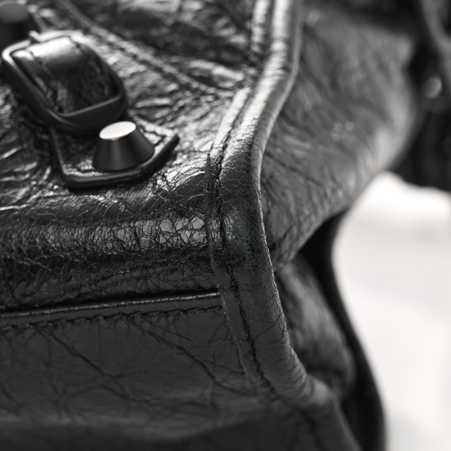 Agneau Arena Classic Black Hardware S City Black