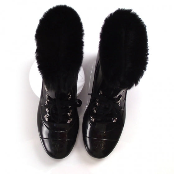 Fur Lined Vinyl Boots Black 38