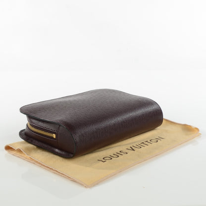 Louis Vuitton Taiga Baikal Pochette Acajou 4 of 7