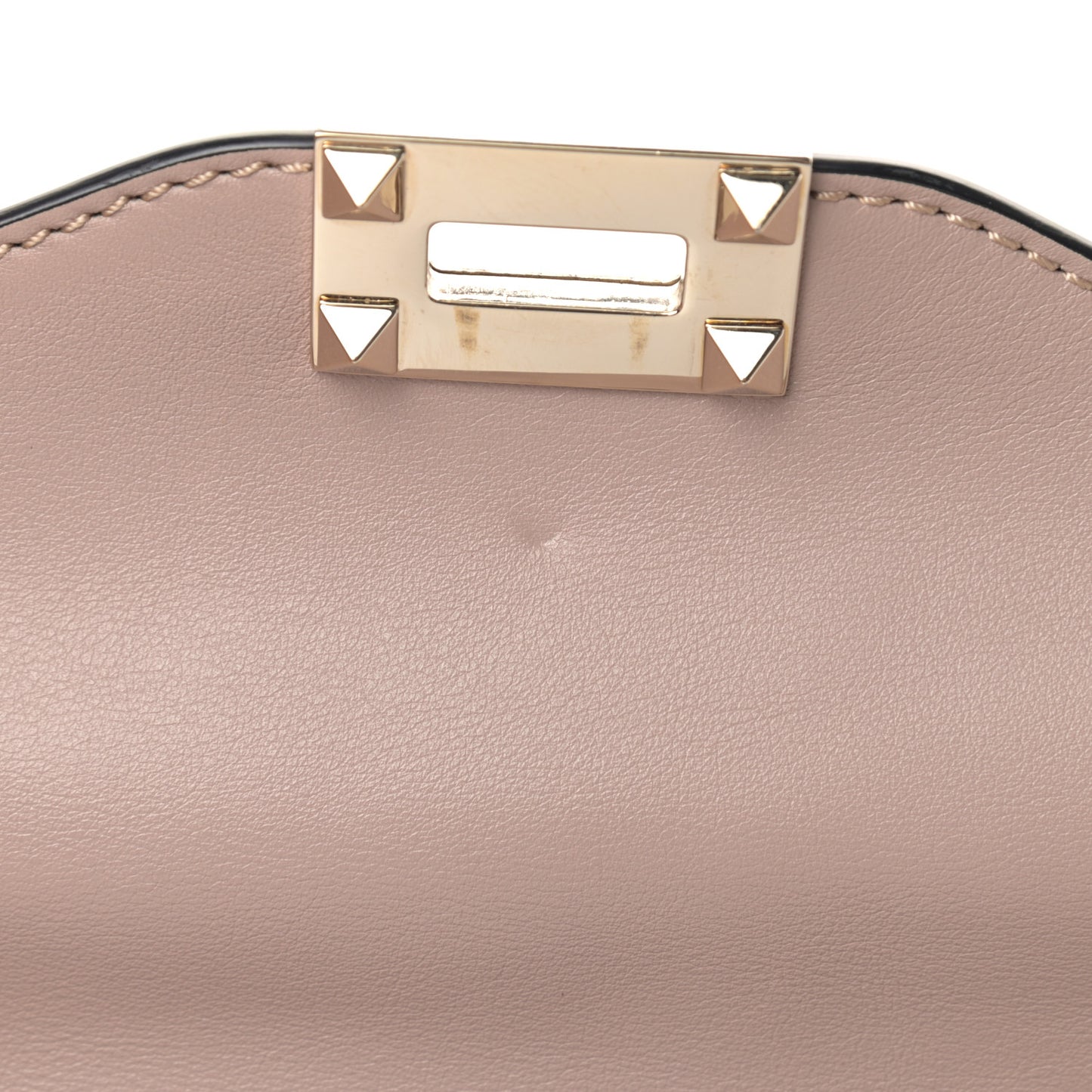 Vitello Medium Rockstud Tote Poudre
