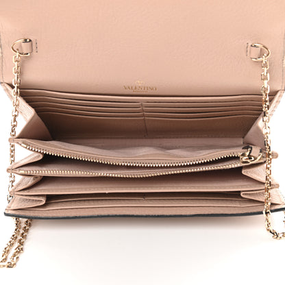 Valentino Garavani Pebbled Calfskin Rockstud Envelope Wallet on Chain Poudre 7 of 9