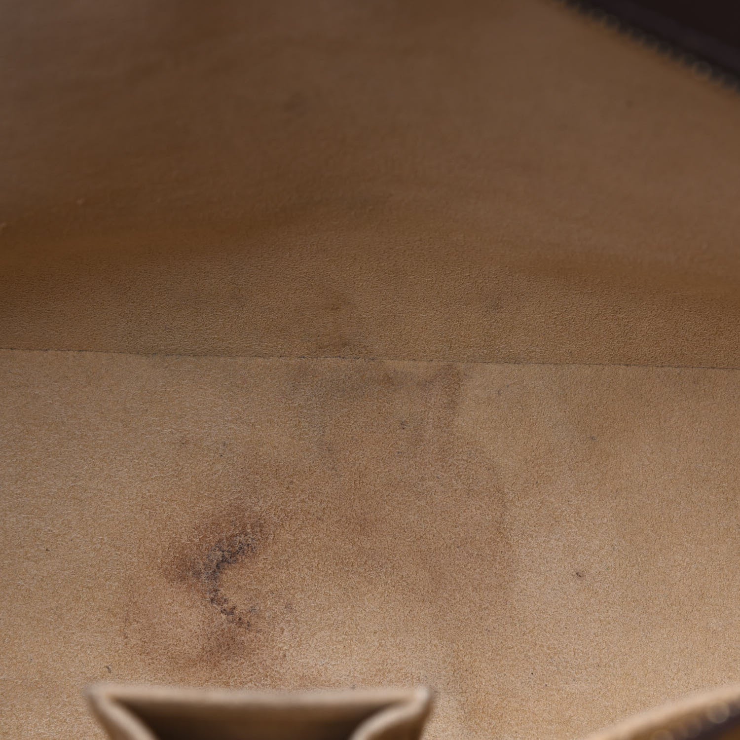 Louis Vuitton Monogram Luco 11 of 28