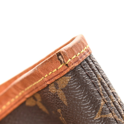 Louis Vuitton Monogram Neverfull MM 32 of 34