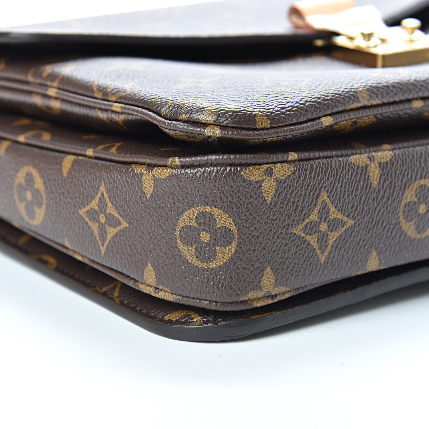 Louis Vuitton Monogram Pochette Metis 9 of 11