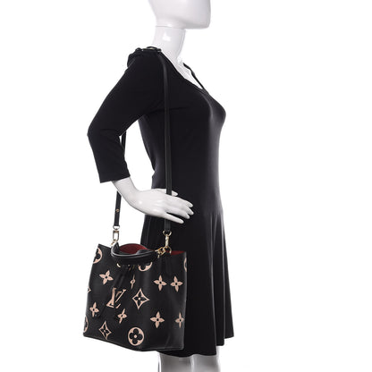 Louis Vuitton Empreinte Monogram Giant Neonoe MM Black Beige 2 of 12