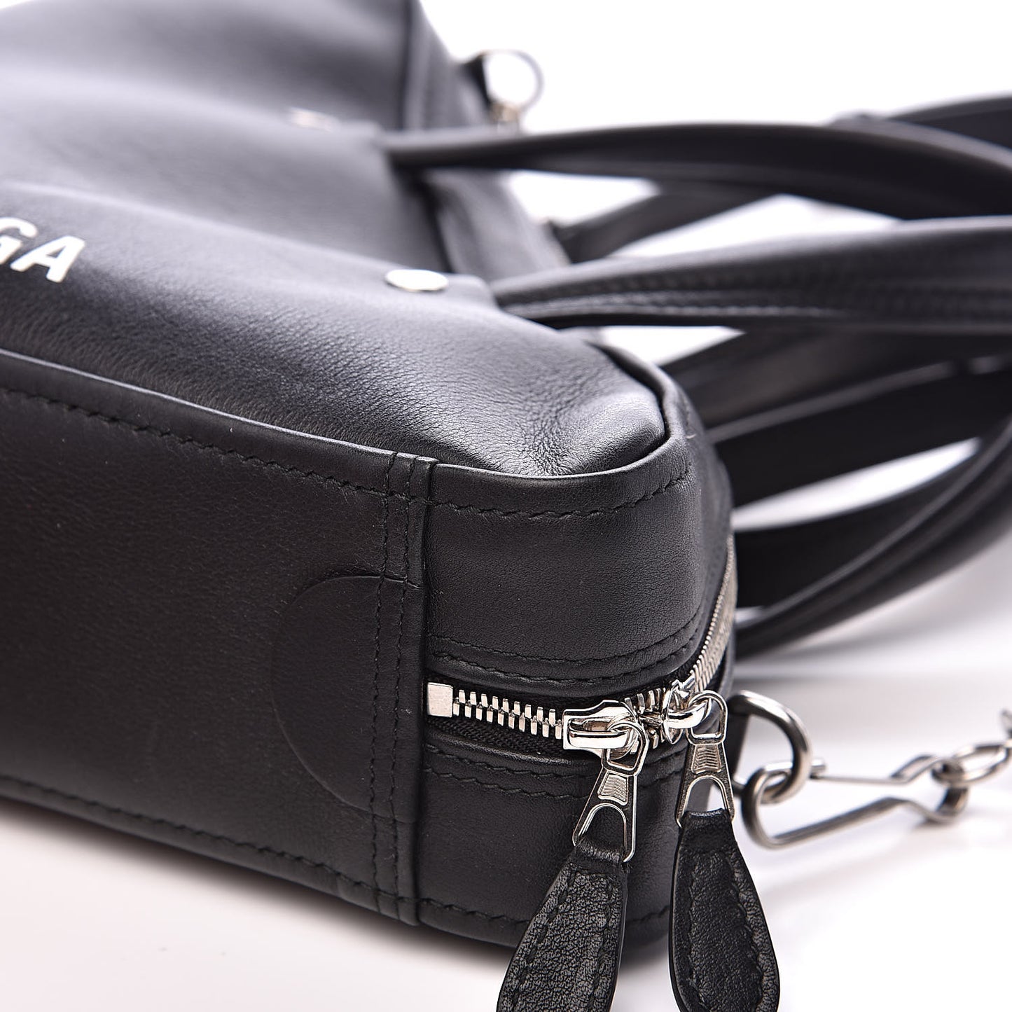 Calfskin XS Triangle Duffle Black