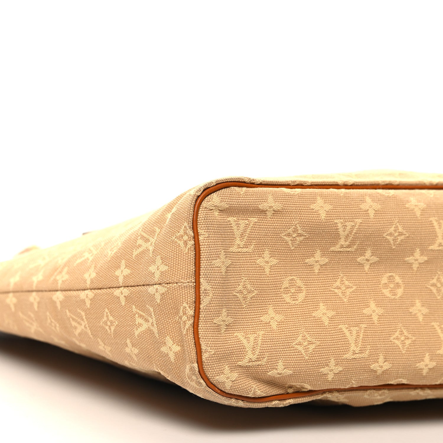 Louis Vuitton Mini Monogram Lucille GM Beige 8 of 9
