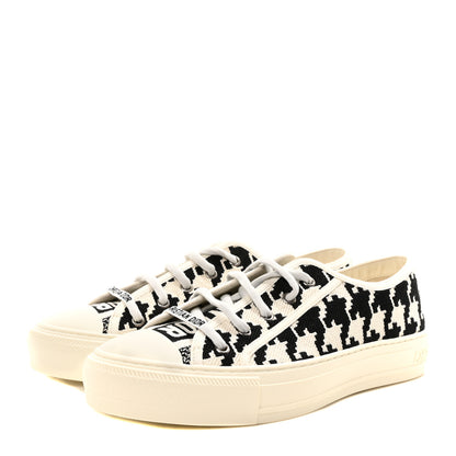 Christian Dior Canvas Macro Houndstooth Embroidered Womens Walk'N'Dior Low Top Sneakers 40 White Black 4 of 9