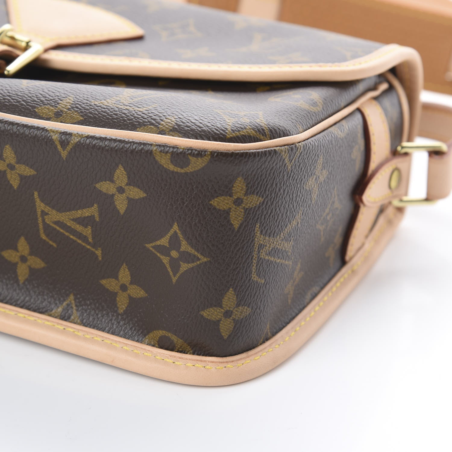Louis Vuitton Monogram Sologne 6 of 7