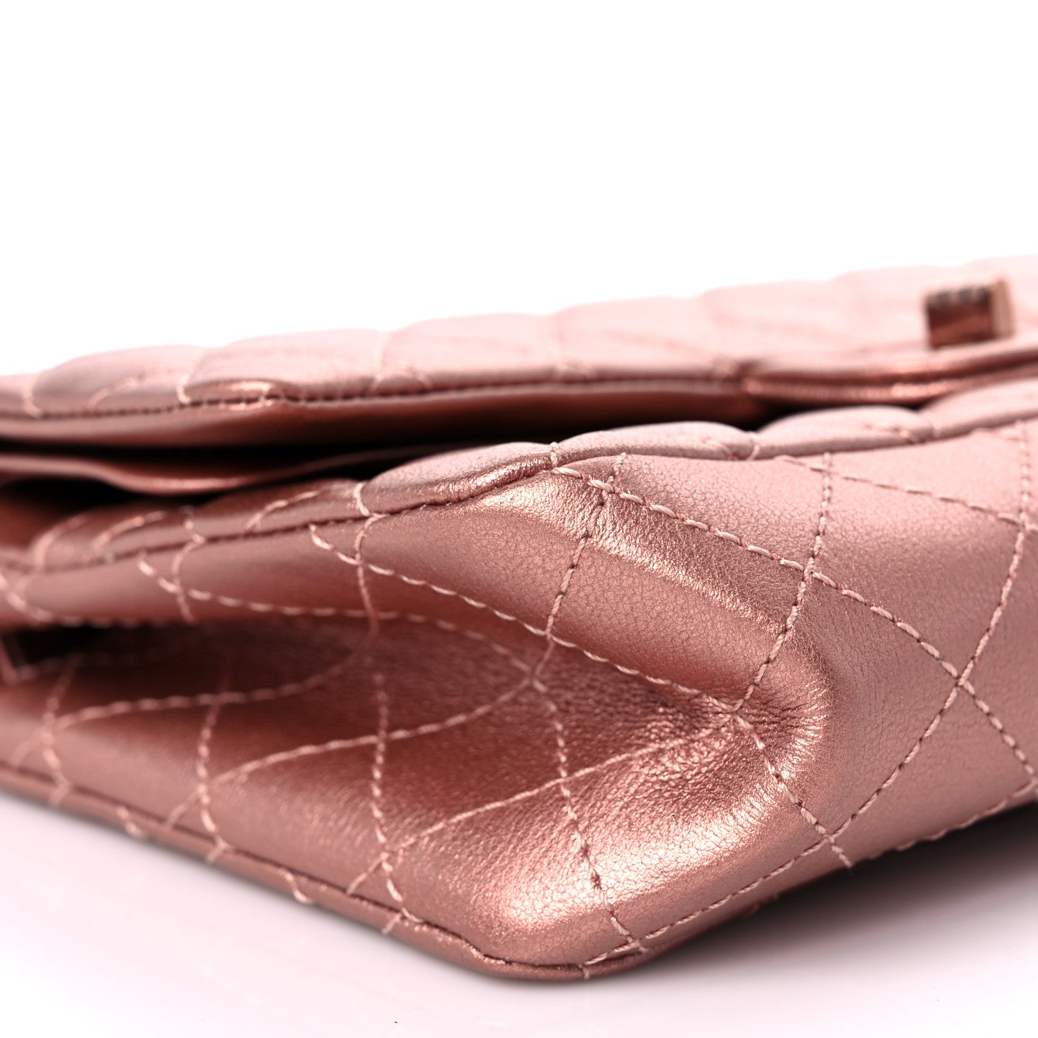 Chanel Metallic Grained Calfskin Quilted 2.55 Reissue 225 Flap Copper Pink 8 of 11