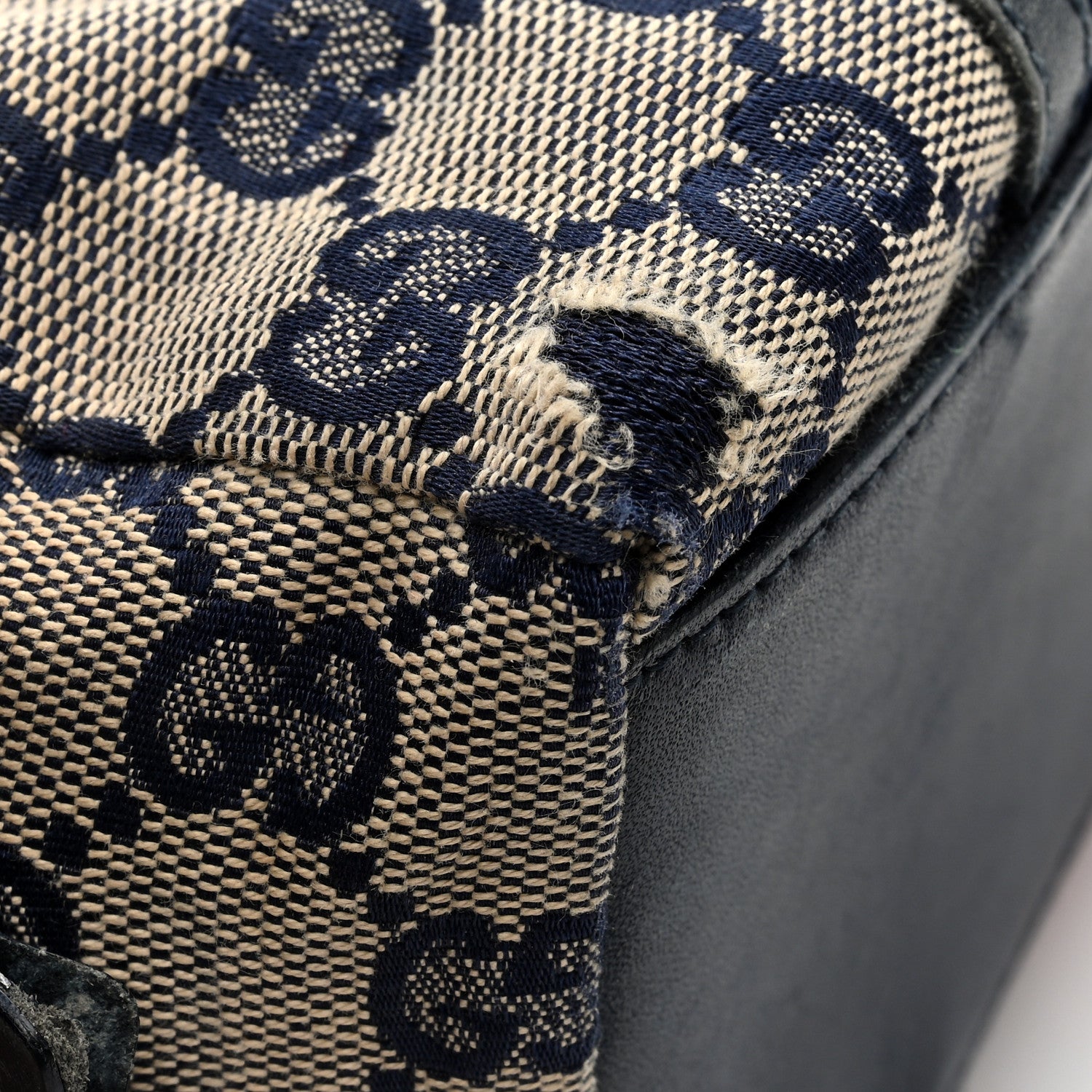 Gucci Monogram Web Small Cosmetic Case Navy 8 of 8