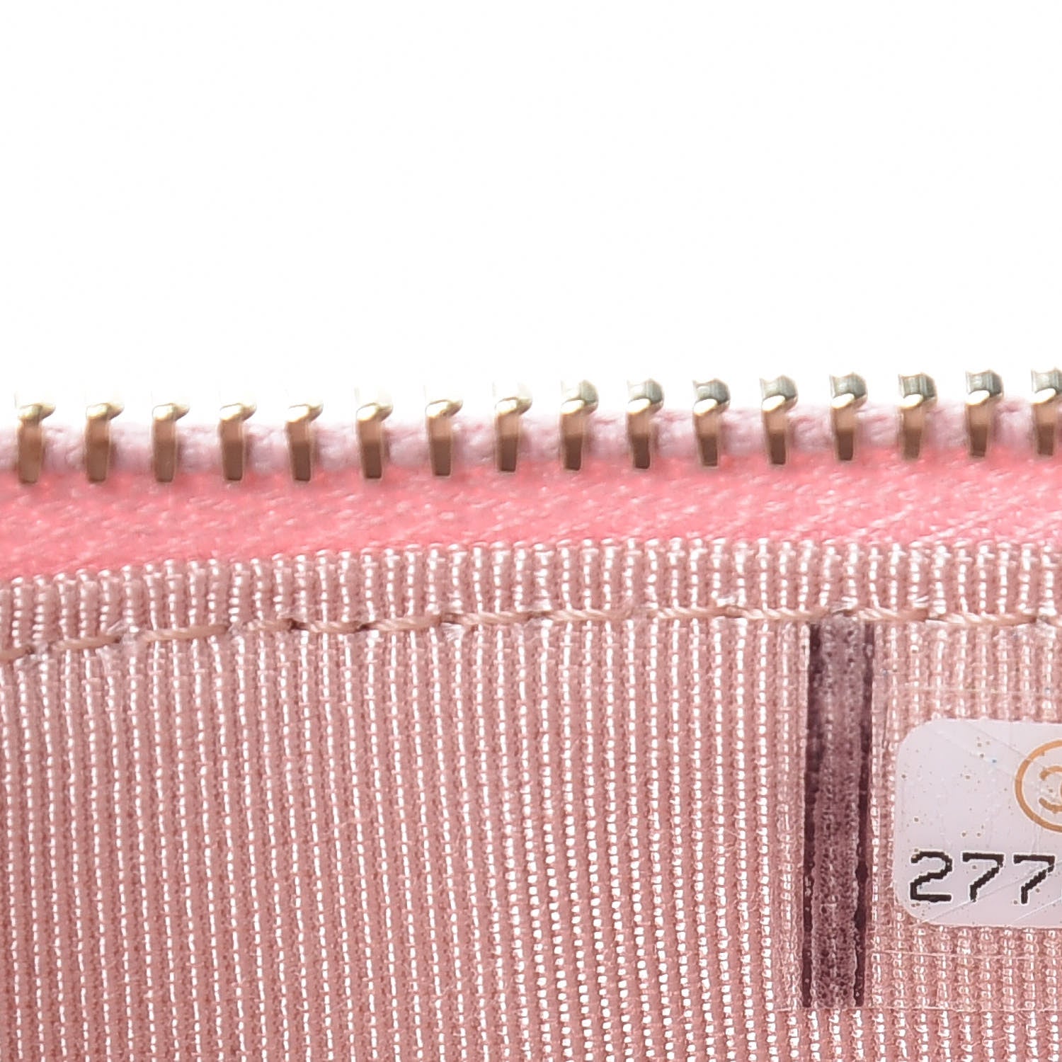 Chanel Iridescent Caviar Quilted Classic iPhone Pouch Rose Pink 7 of 8