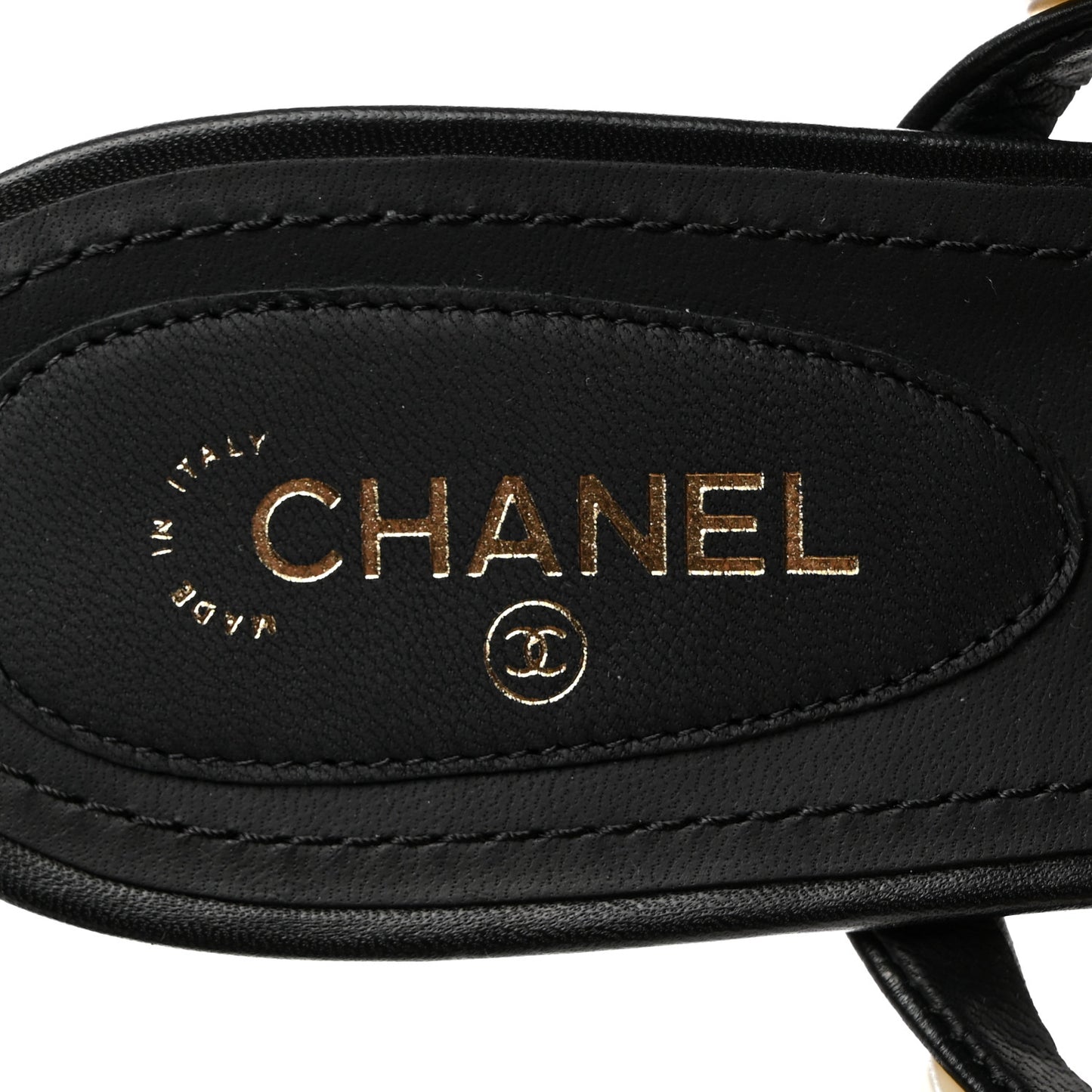 Lambskin Pearl Toe Ring Sandals 37 Black