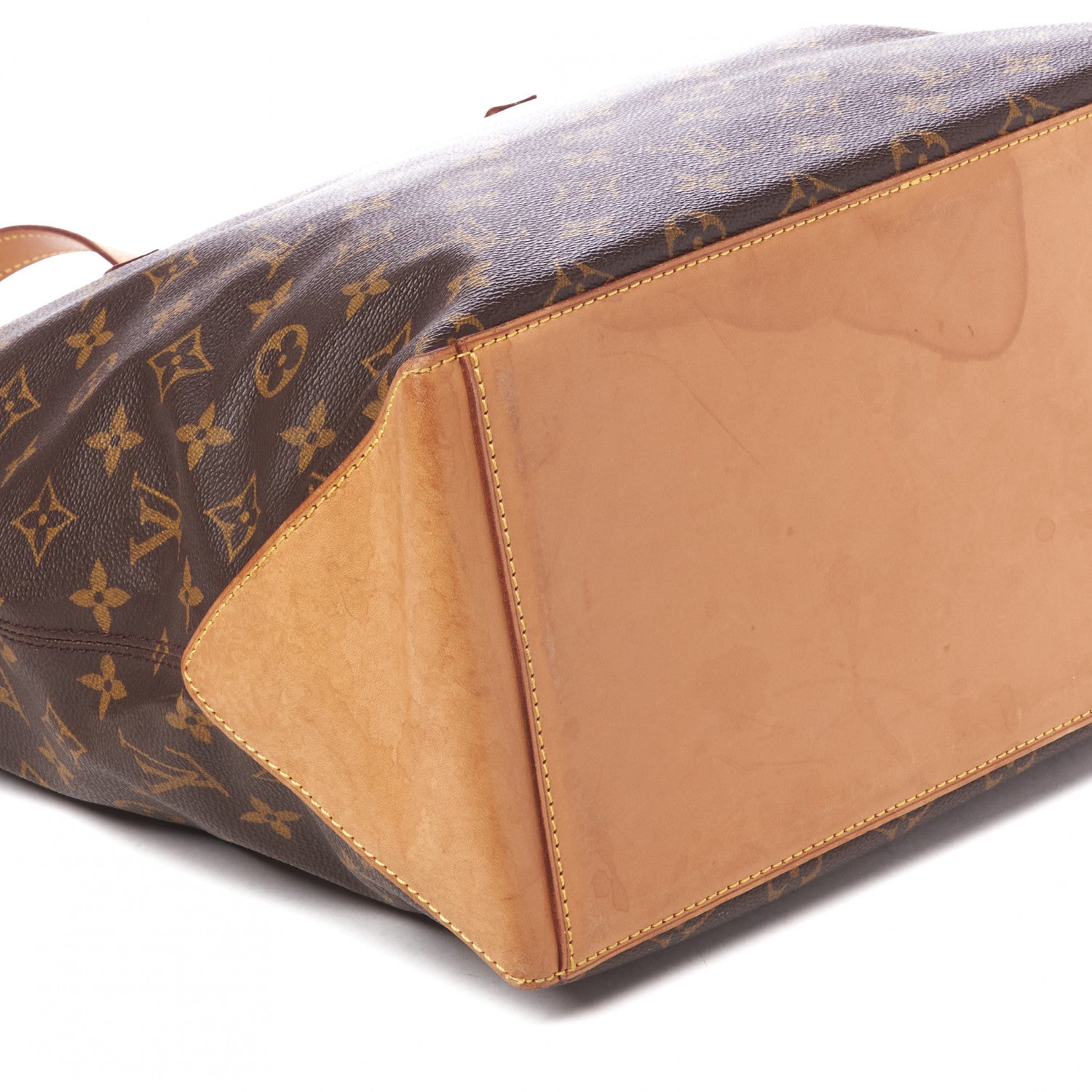 Louis Vuitton Monogram Cabas Mezzo 6 of 8