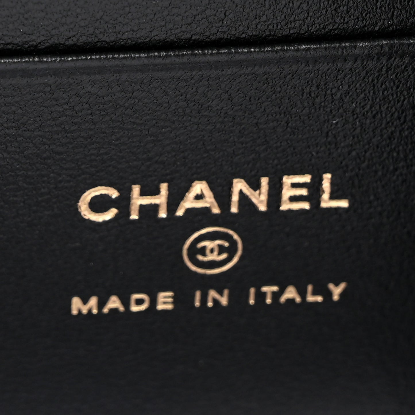 Lambskin Enamel Quilted Small Coco Hearts Vanity Case With Chain Black