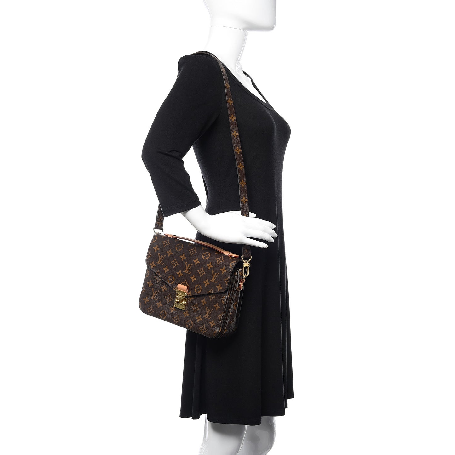 Monogram Pochette Metis