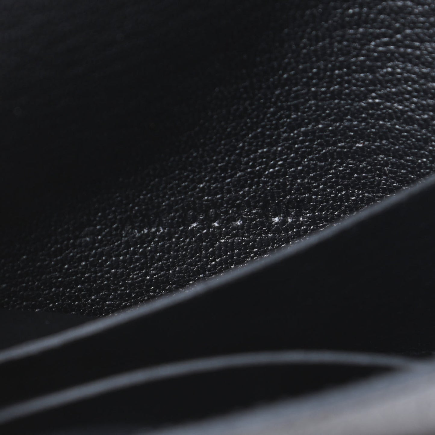 Chevre Mysore Roulis Slim Wallet Black