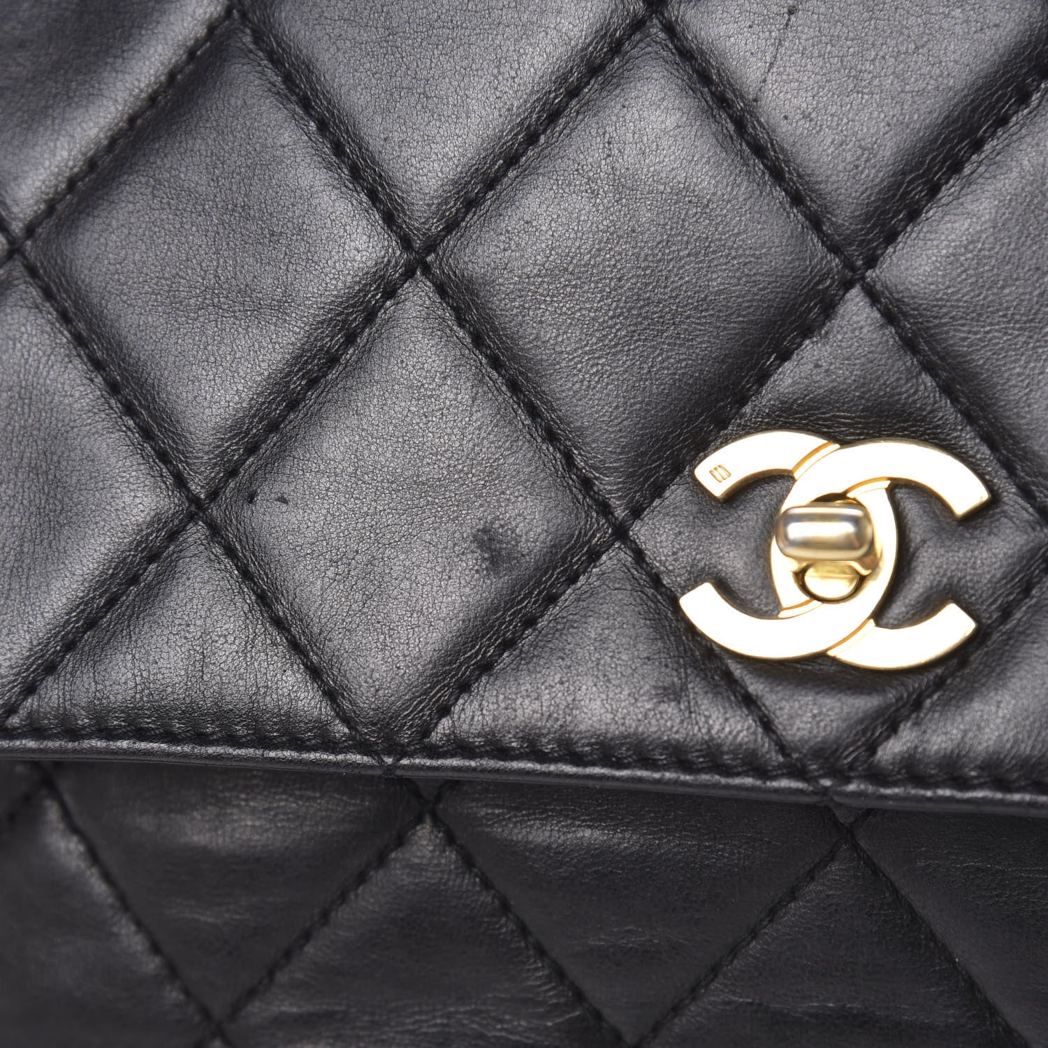 Chanel Lambskin Quilted Flap Shoulder Bag Black 16 of 17