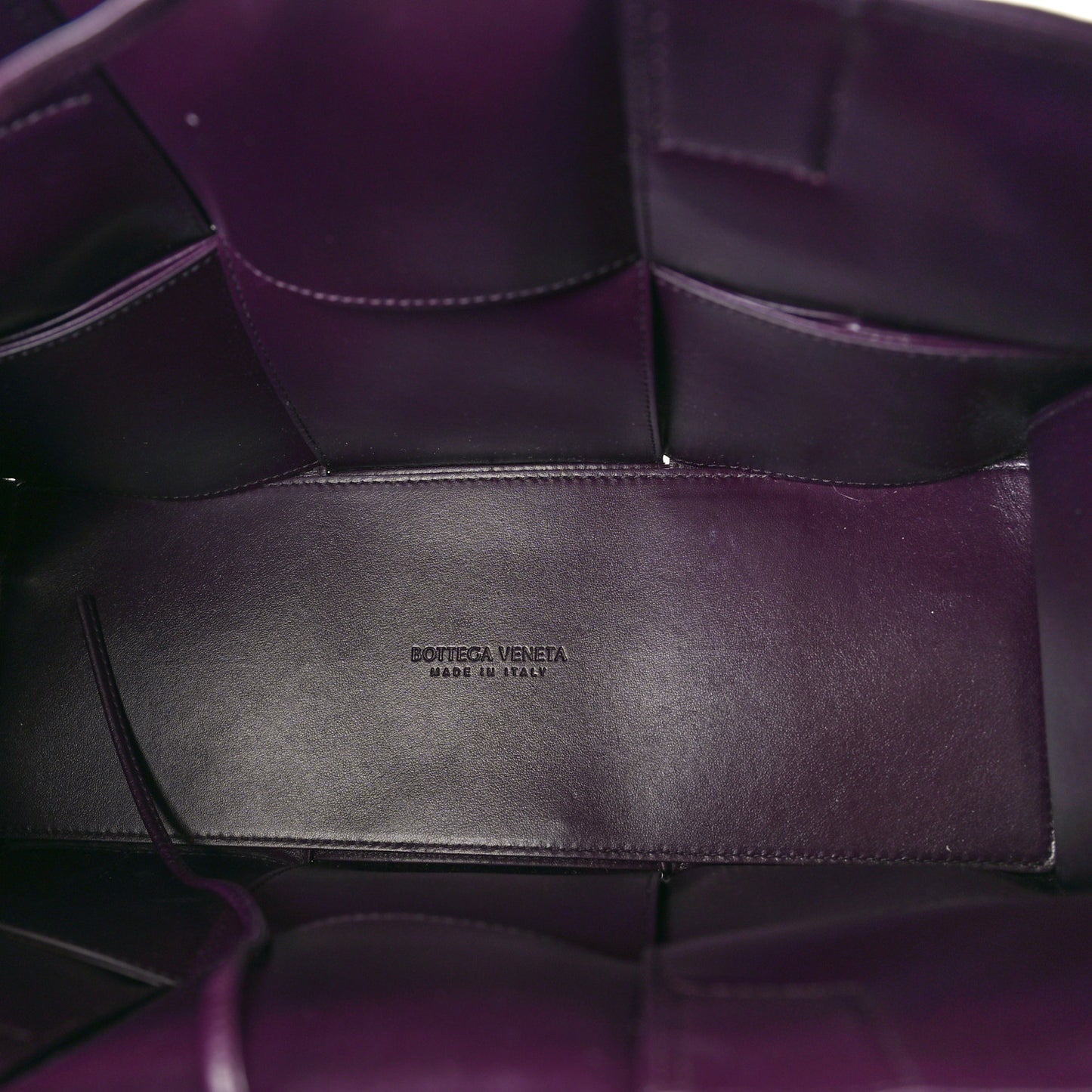 Foulard Intrecciato Pleated Medium Arco Tote Dark Mystic