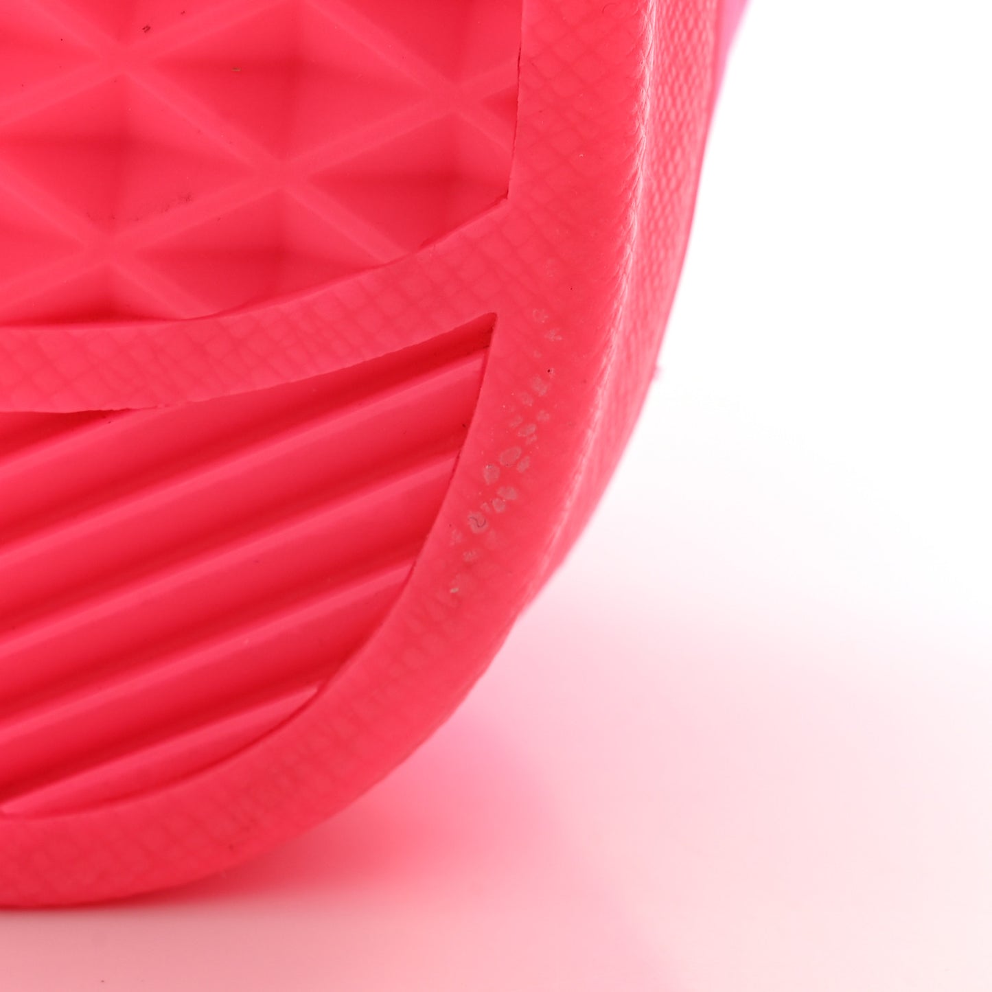 Grained Calfskin Embossed Monogram Mens Luxembourg Sneakers 8 Fluo Pink