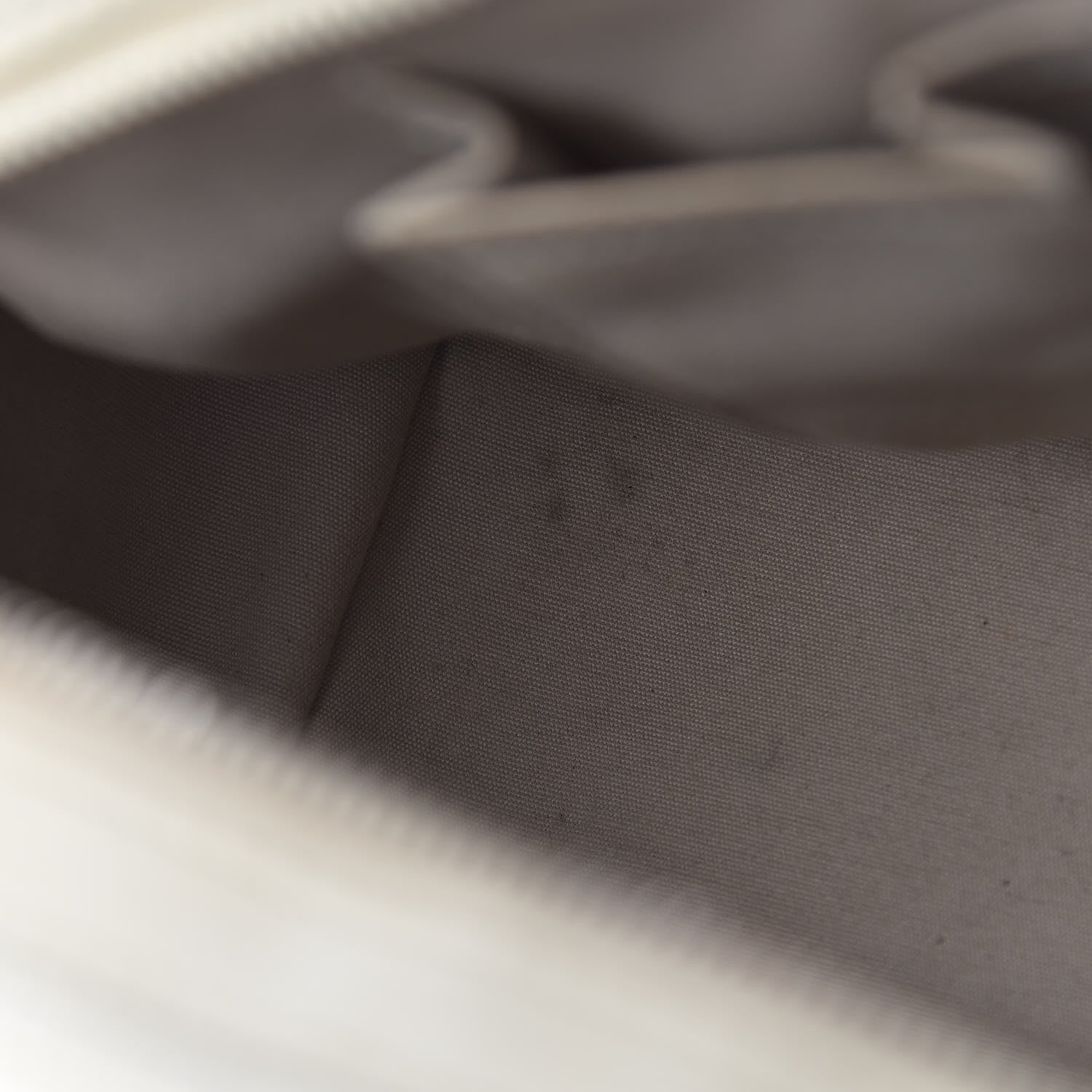 Louis Vuitton Epi Bowling Montaigne GM Ivory 12 of 13