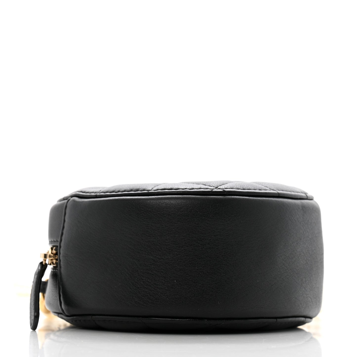 Lambskin Quilted Pearl Chain Round Clutch With Chain Black