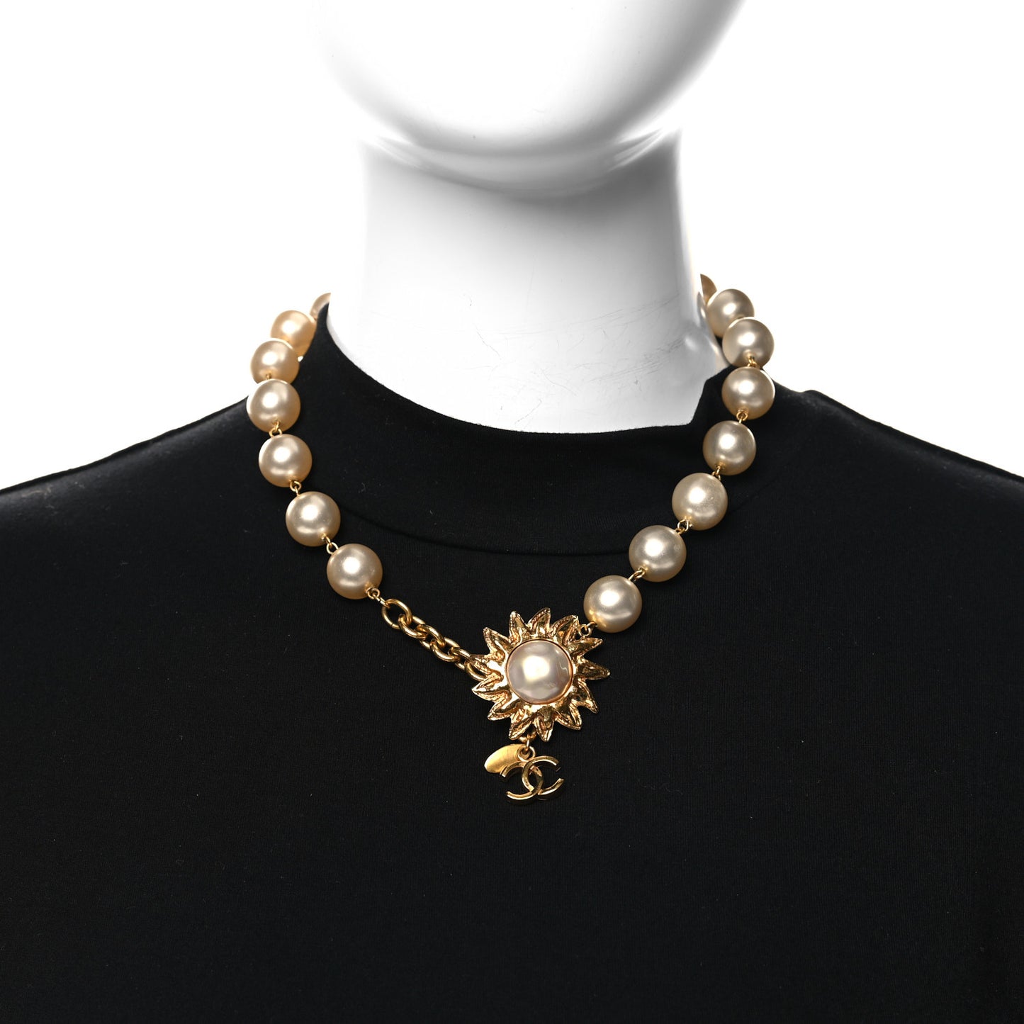Pearl Flower CC Necklace Gold