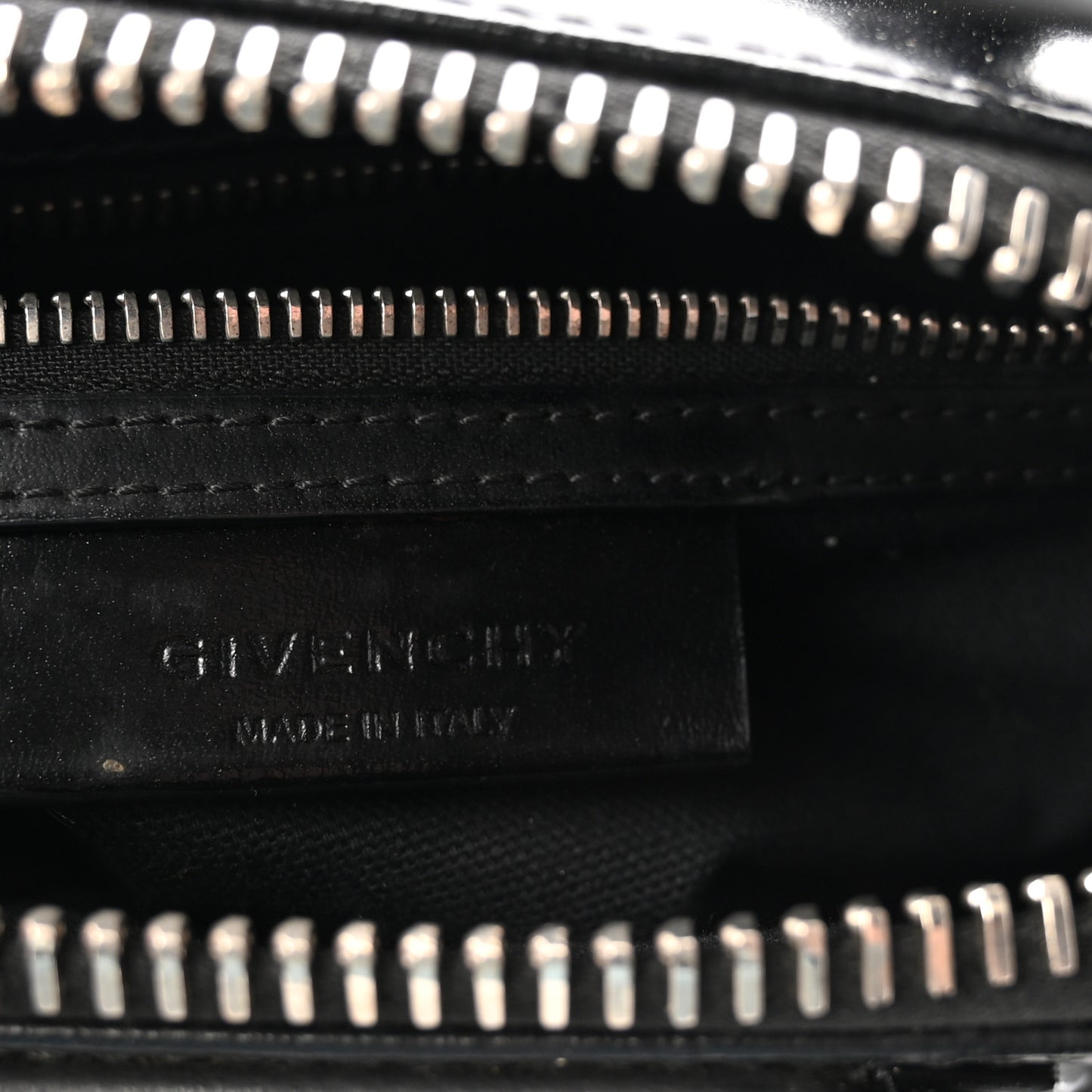 Shiny Lord Calfskin Mini Antigona Black
