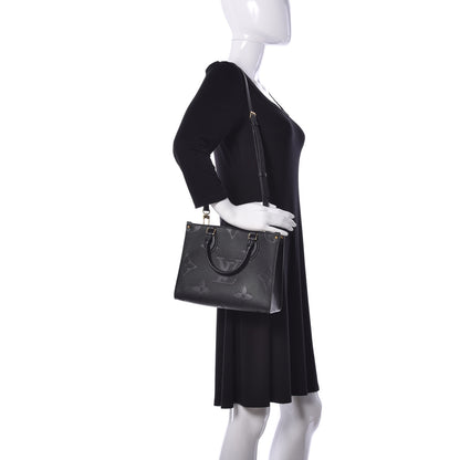 Louis Vuitton Empreinte Monogram Giant Onthego PM Black 4 of 18