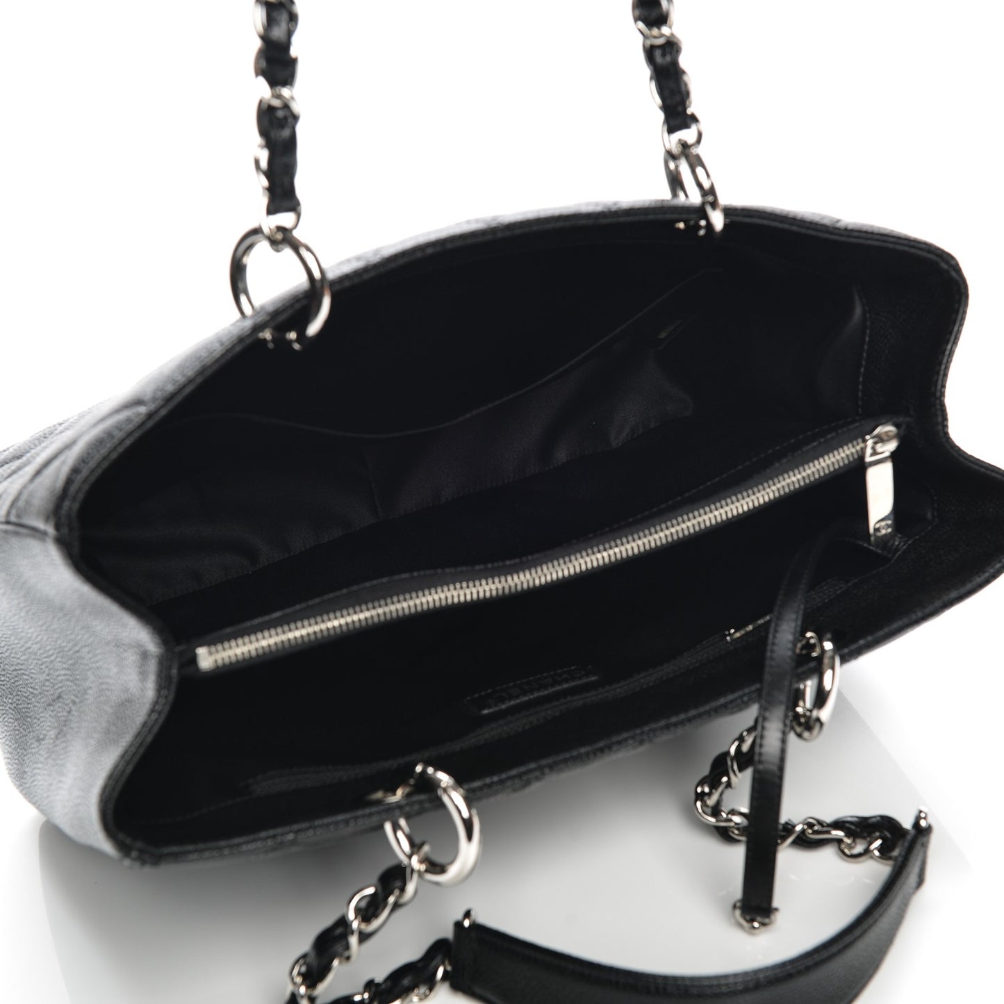 Caviar Quilted Grand Shopping Tote GST Black