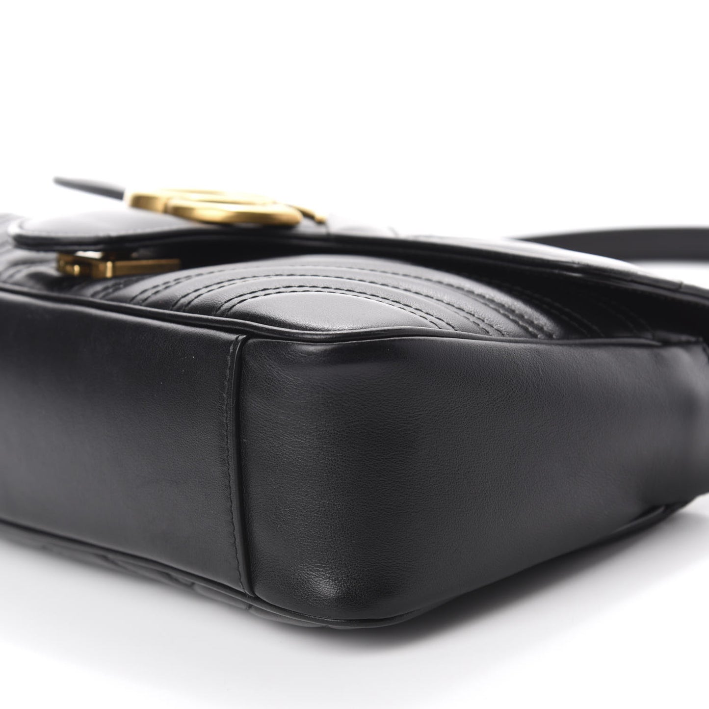 Calfskin Matelasse Small GG Marmont Shoulder Bag Black