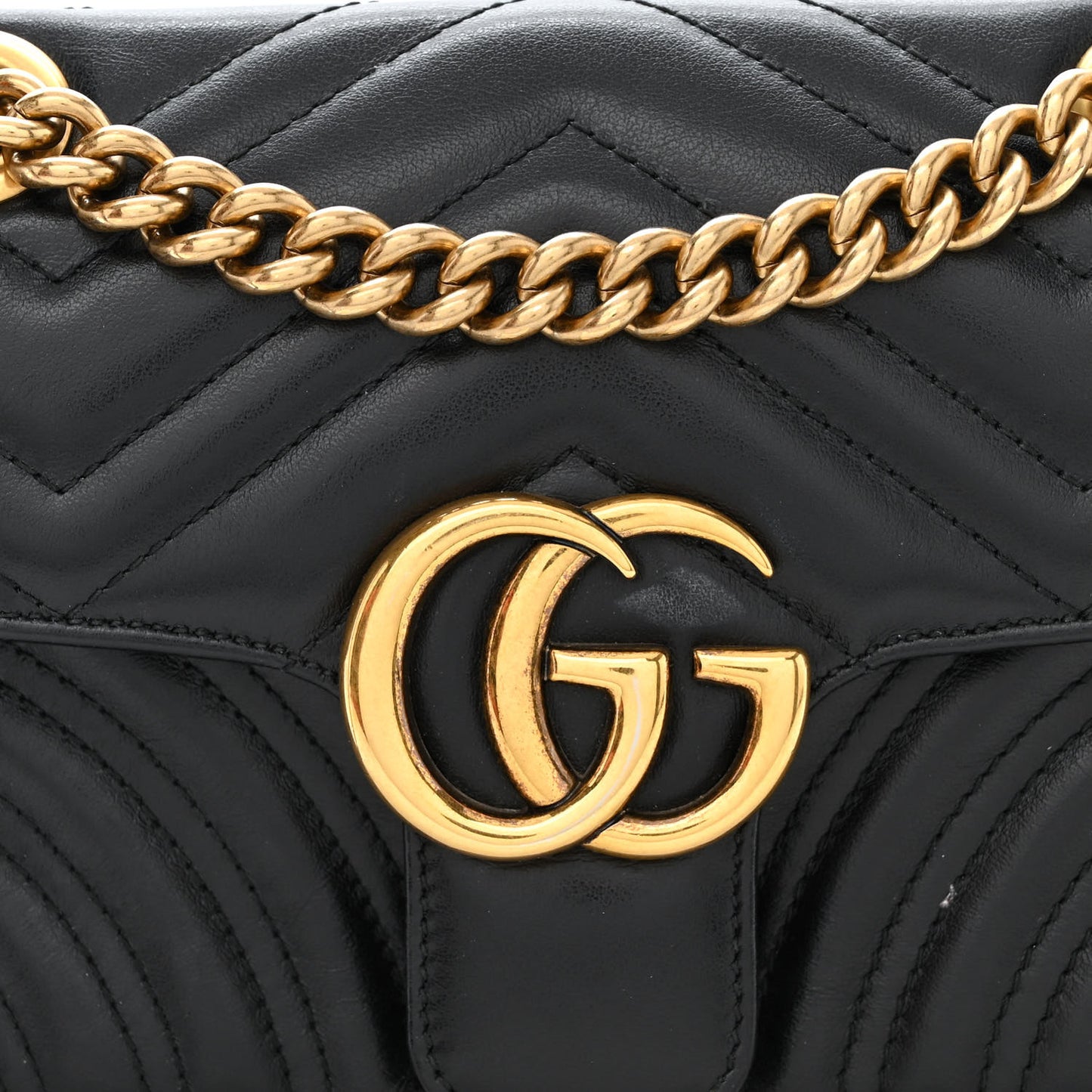 Calfskin Matelasse Small GG Marmont Shoulder Bag Black