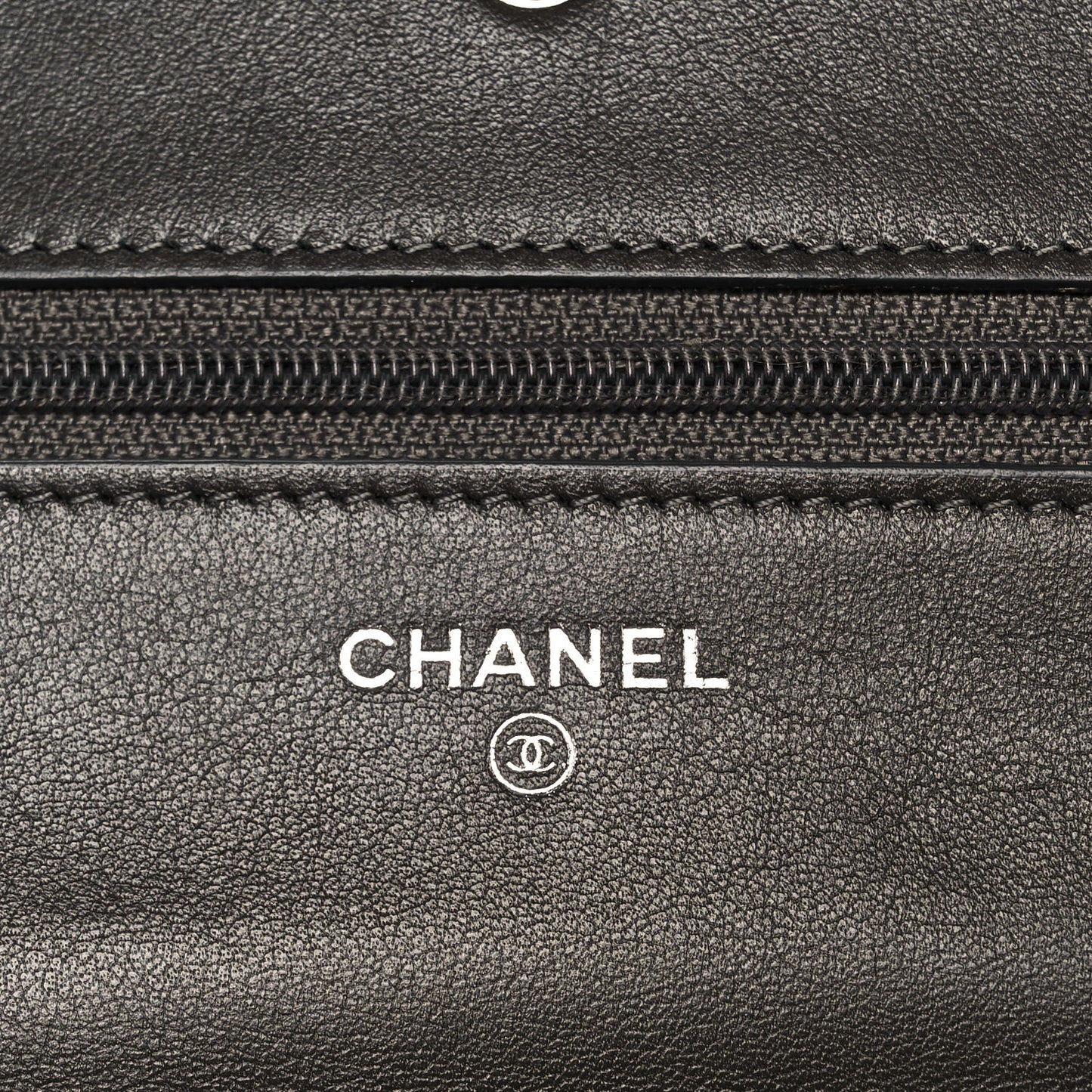 Metallic Caviar Timeless CC Wallet On Chain WOC Dark Silver