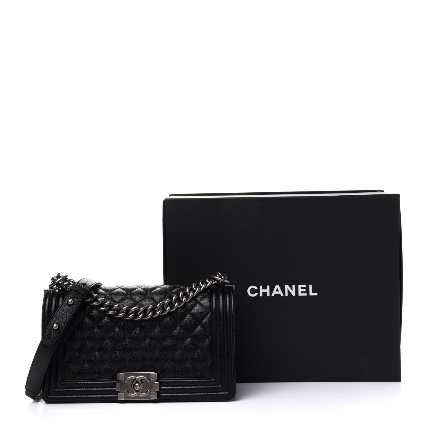 Caviar Quilted Medium Boy Flap Black