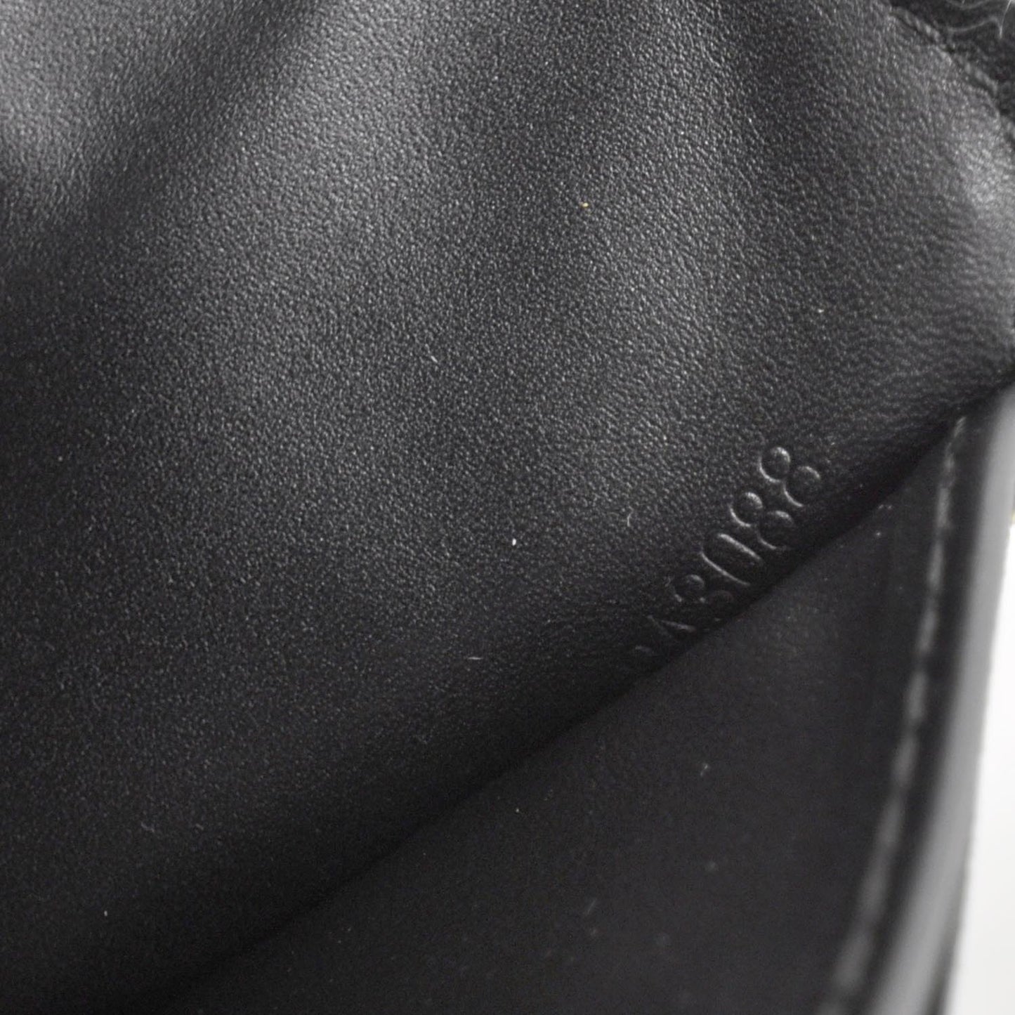 Suhali Zippy Wallet Black