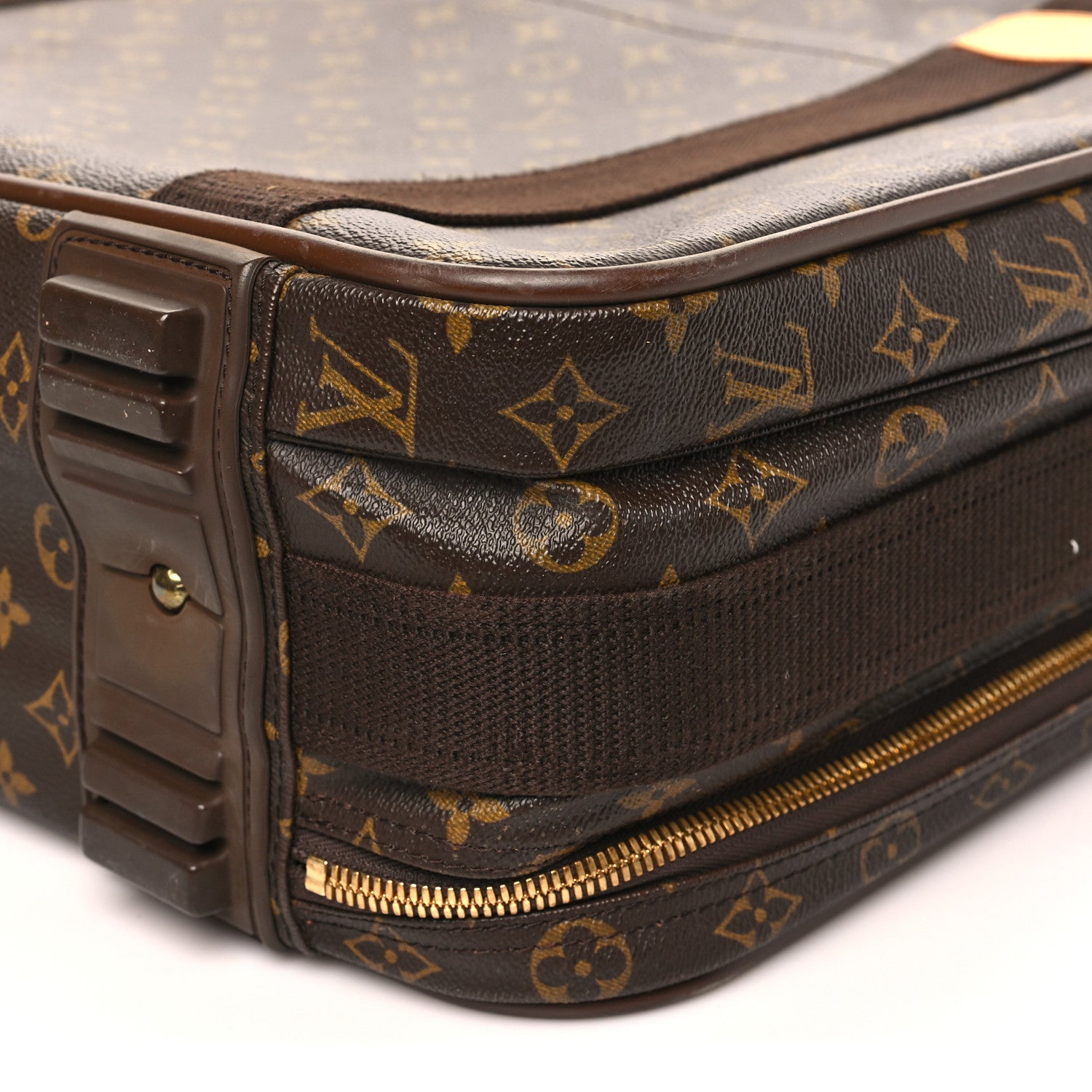 Louis Vuitton Monogram Satellite 53 1873559 – FASHIONPHILE