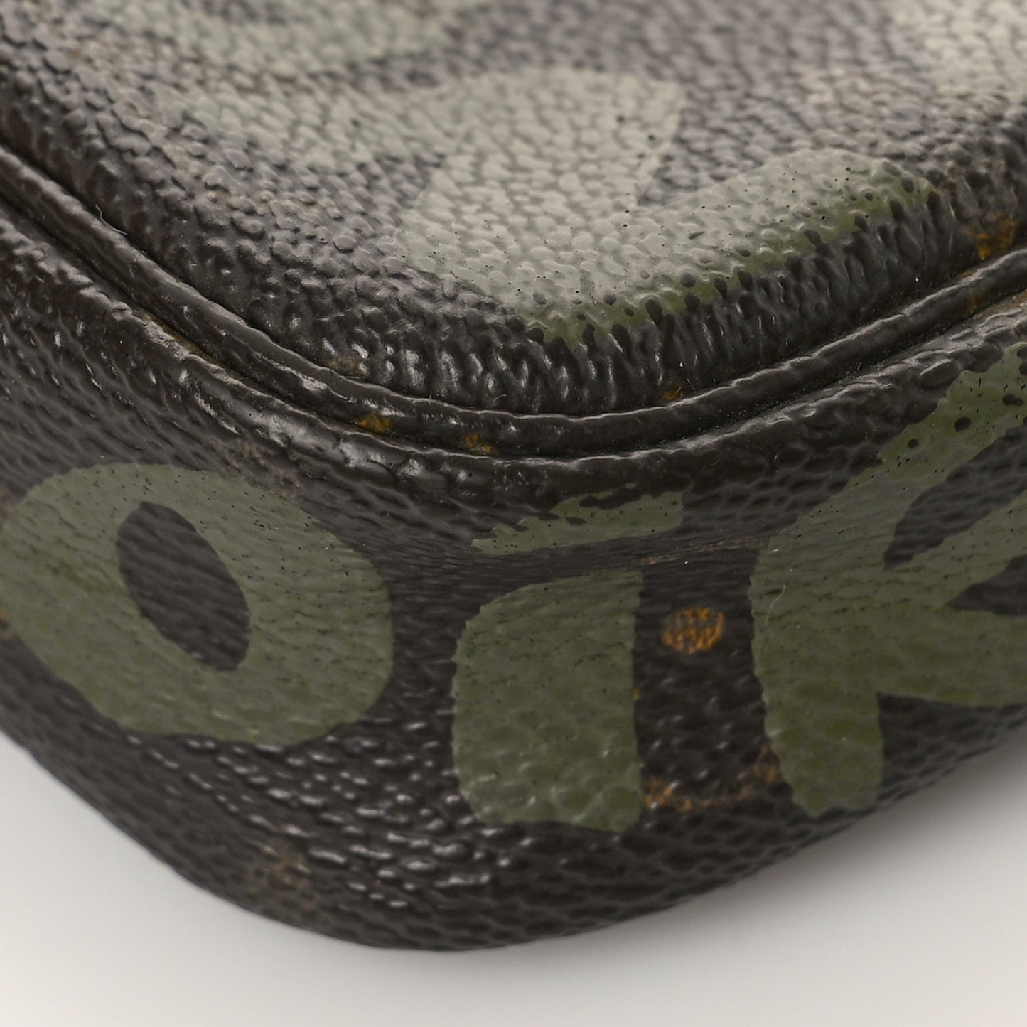 Monogram Graffiti Pochette Accessories Kaki