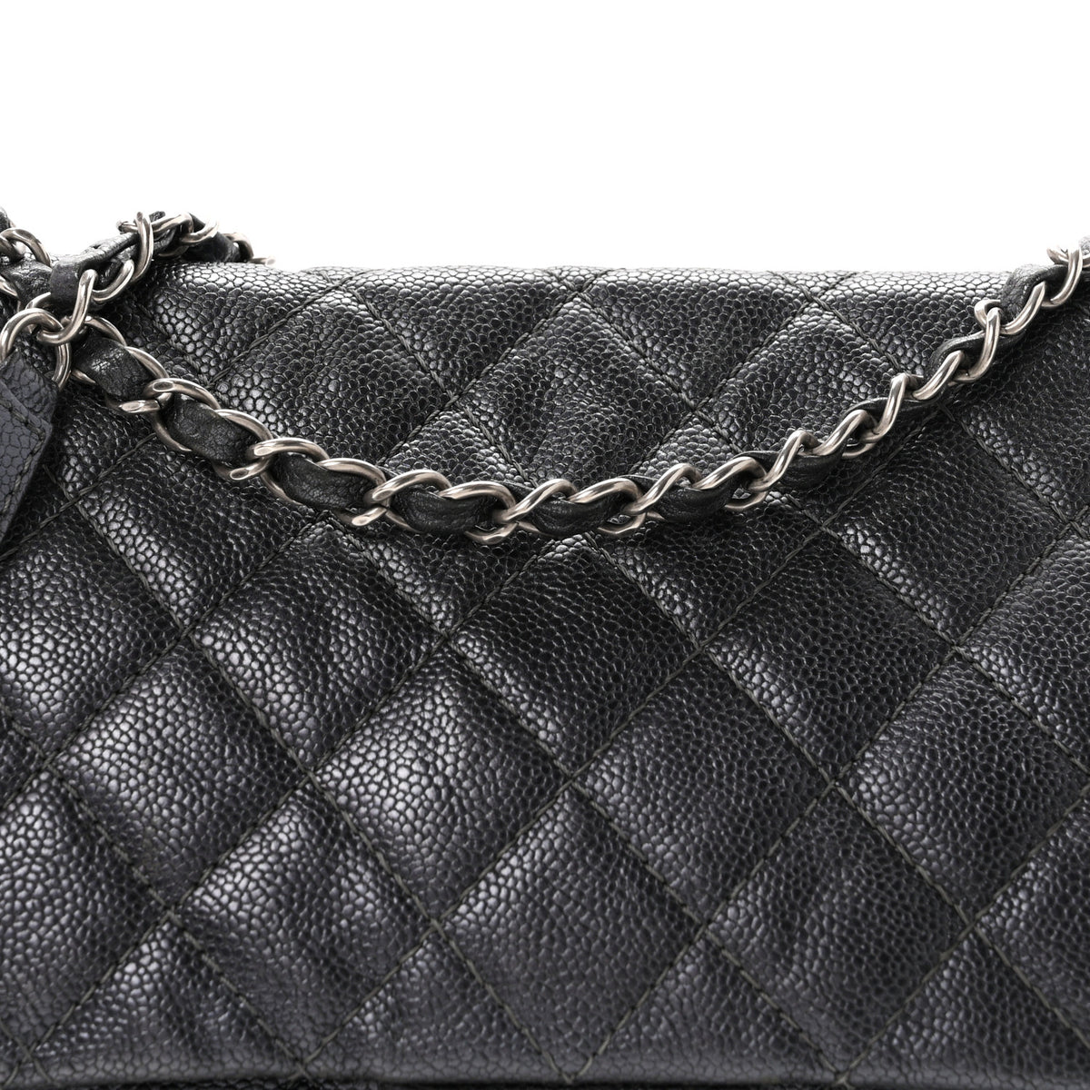 Iridescent Caviar Quilted Large Chic Flap Grey