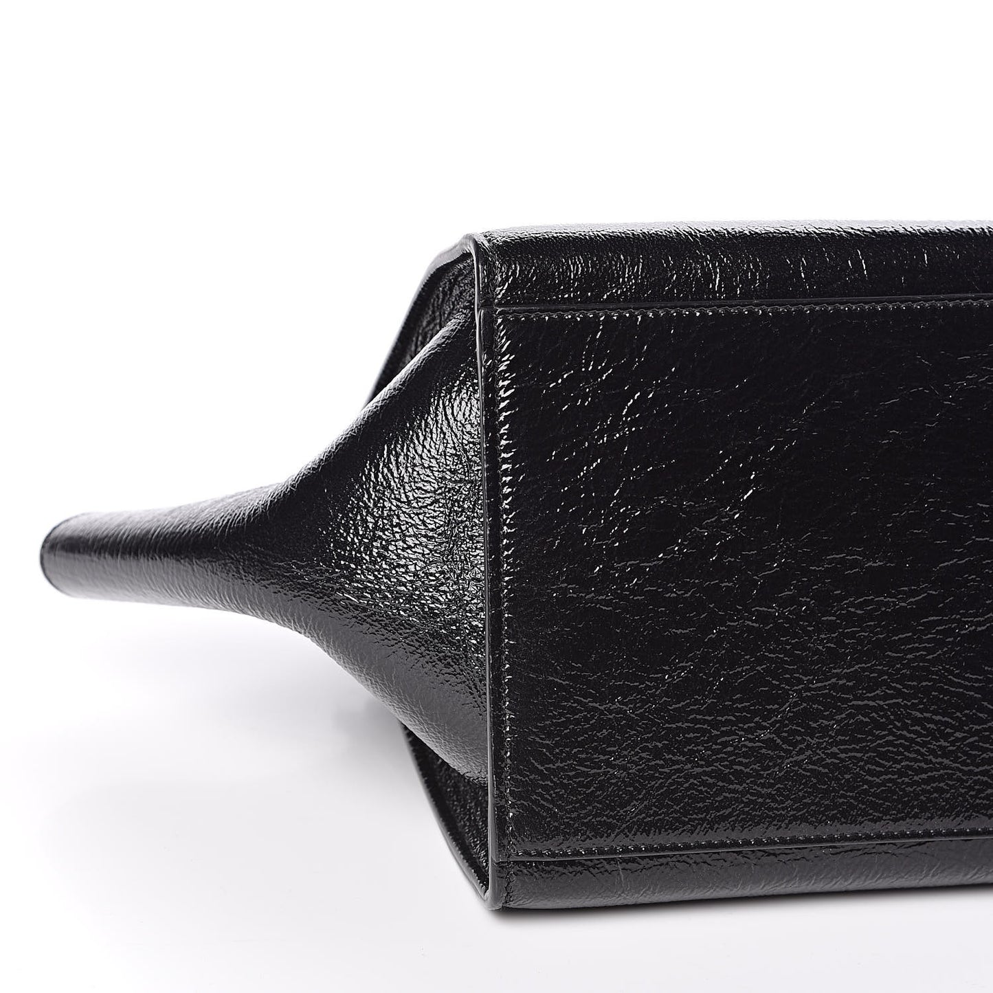 Shiny Goatskin Small Trapeze Black