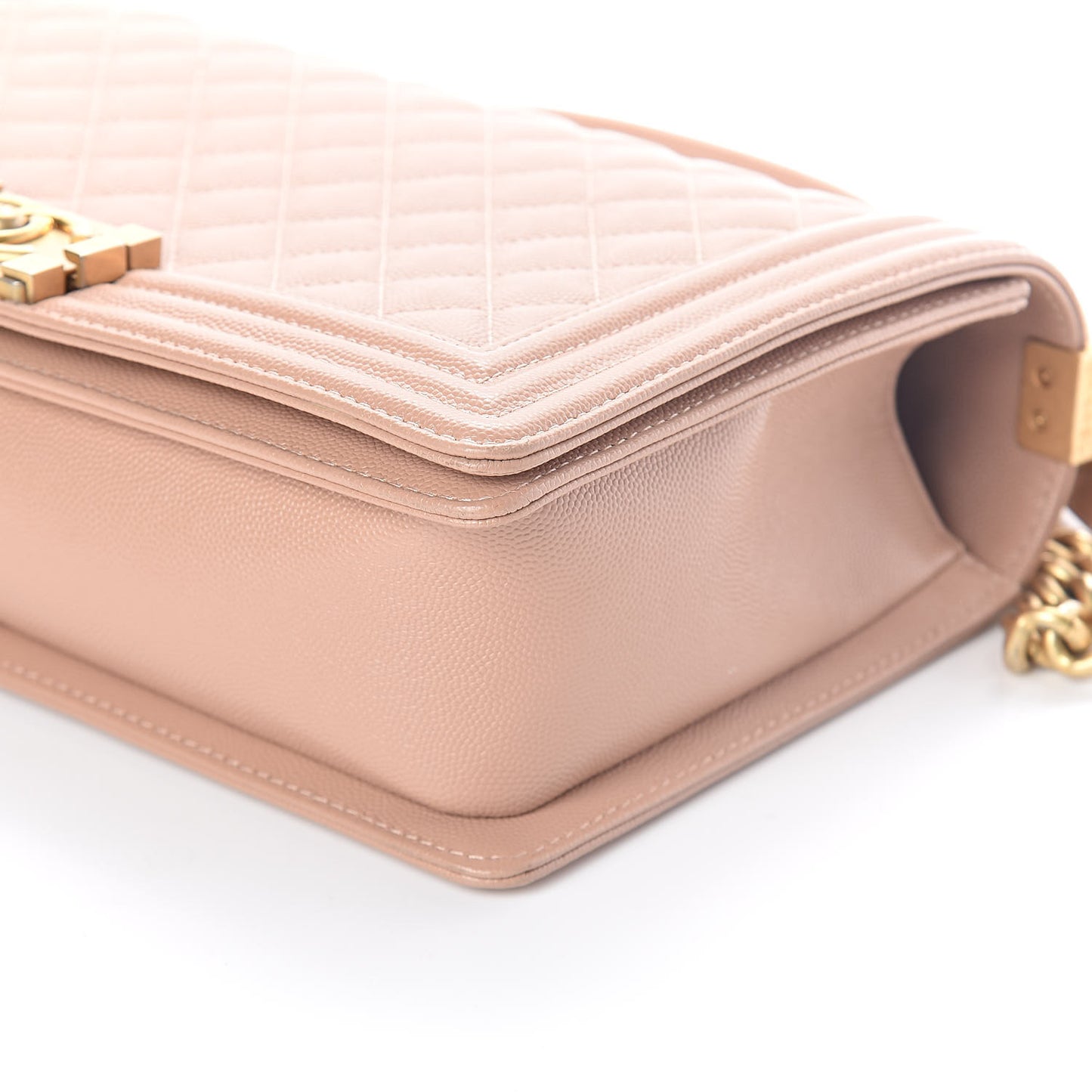 Caviar Quilted New Medium Boy Flap Beige
