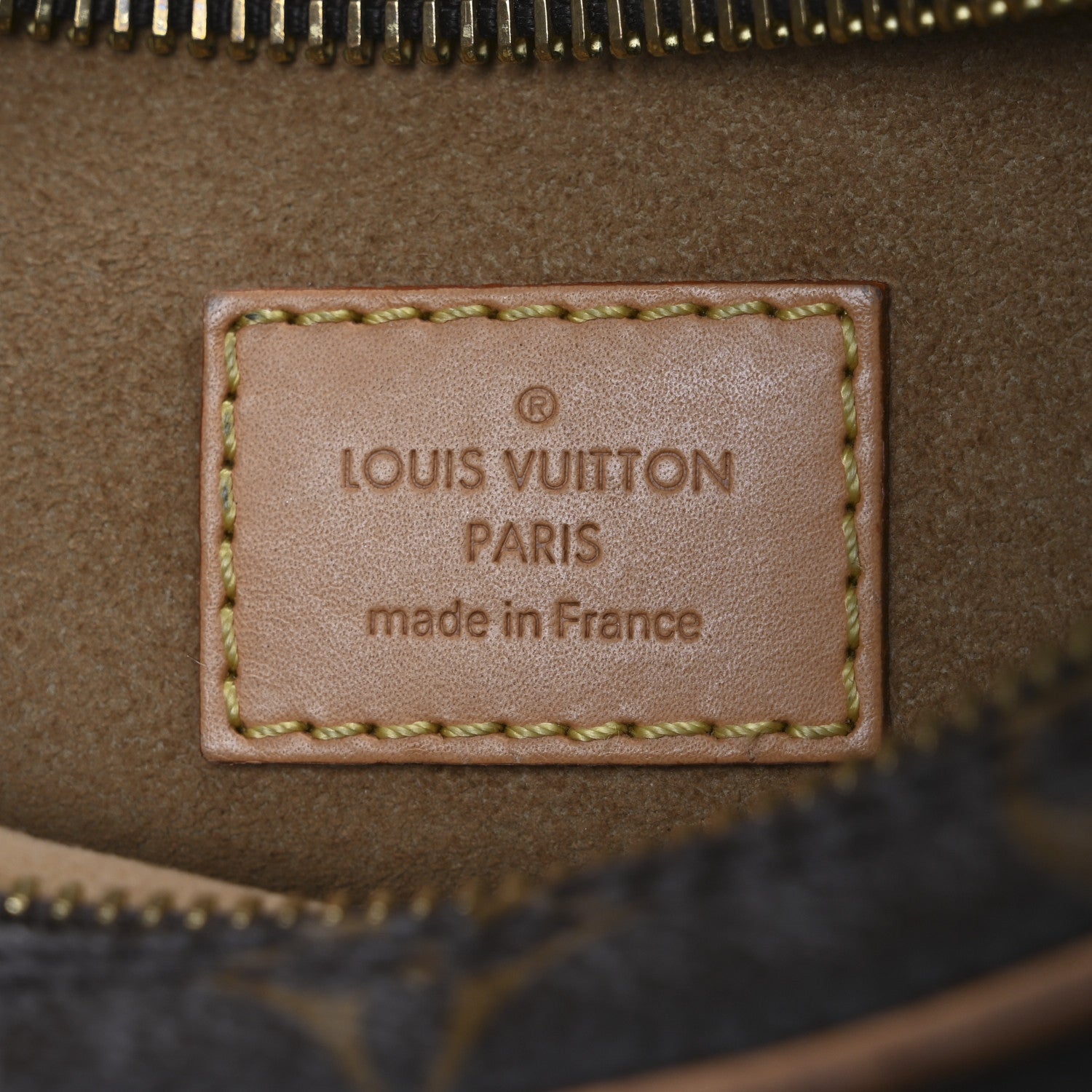 Louis Vuitton Monogram Loop 6 of 10
