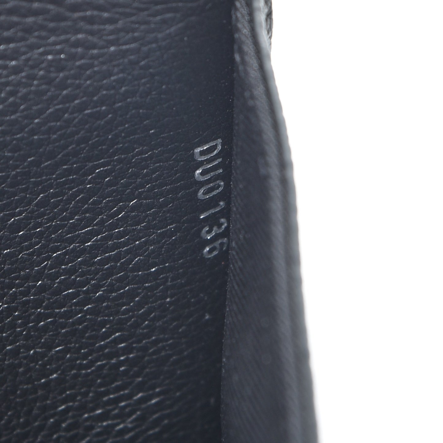 Calfskin Lockme II Chain Bag BB Black