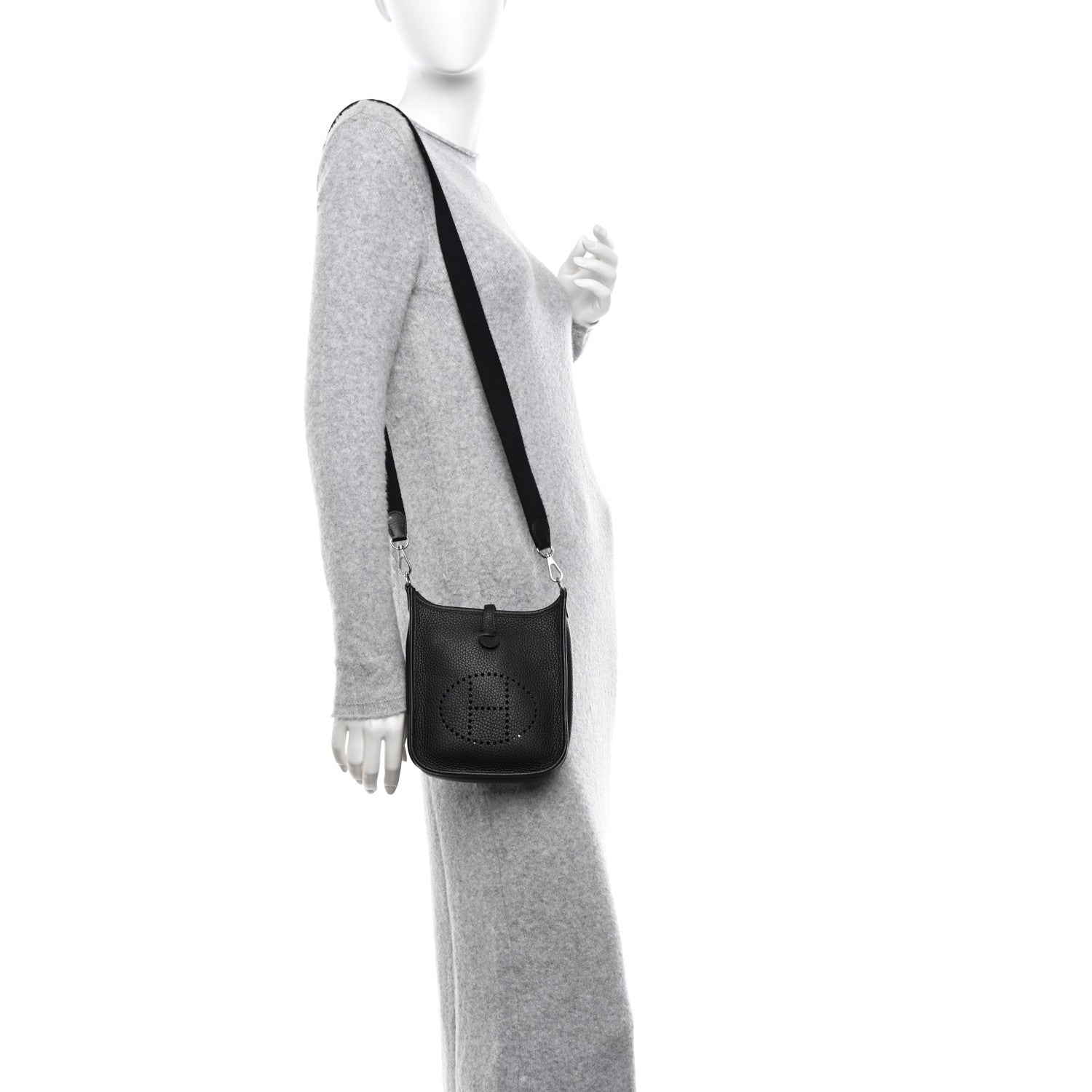 Hermes Taurillon Clemence Evelyne TPM Black 2 of 11