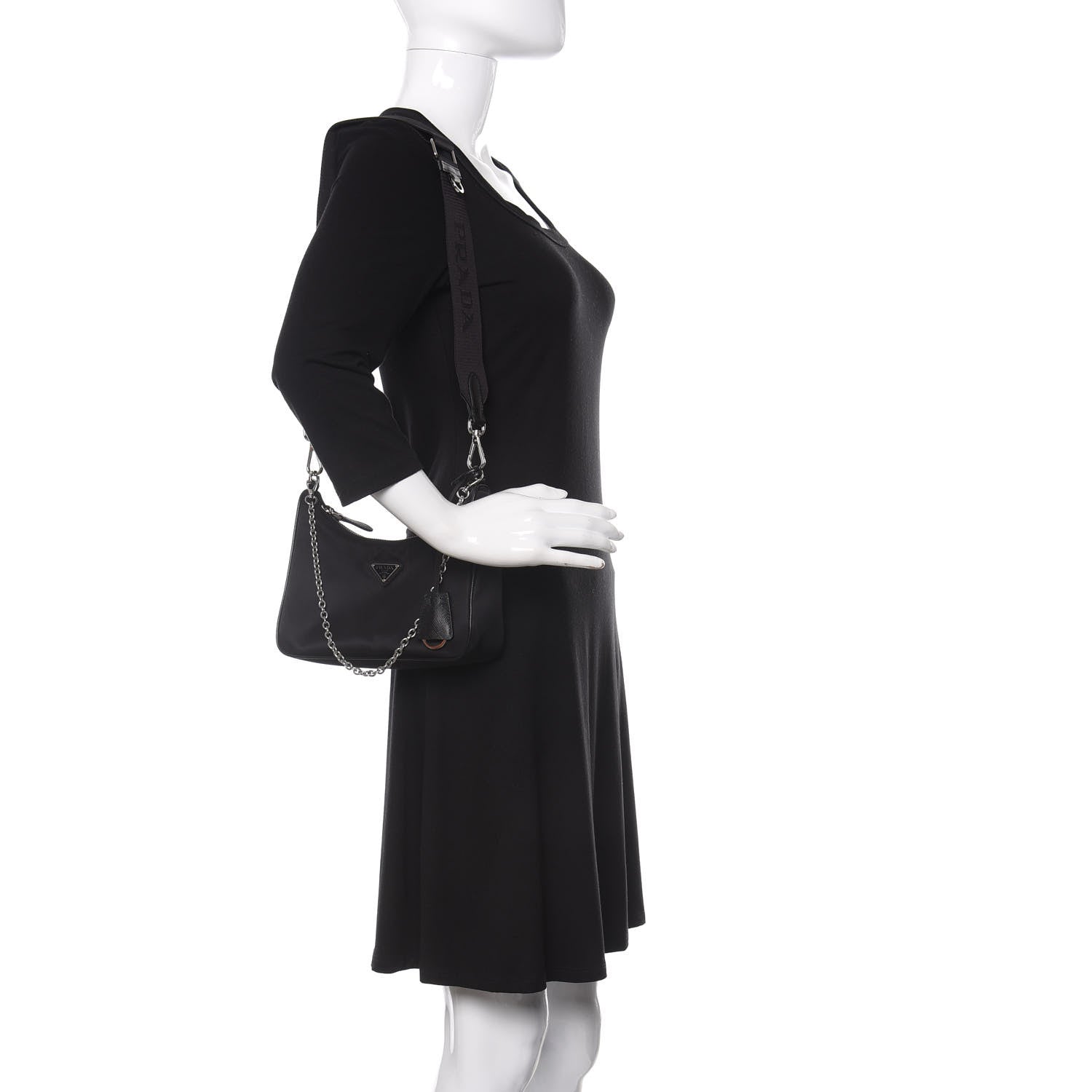 Prada Nylon Re-Edition 2005 Shoulder Bag Black 2 of 13