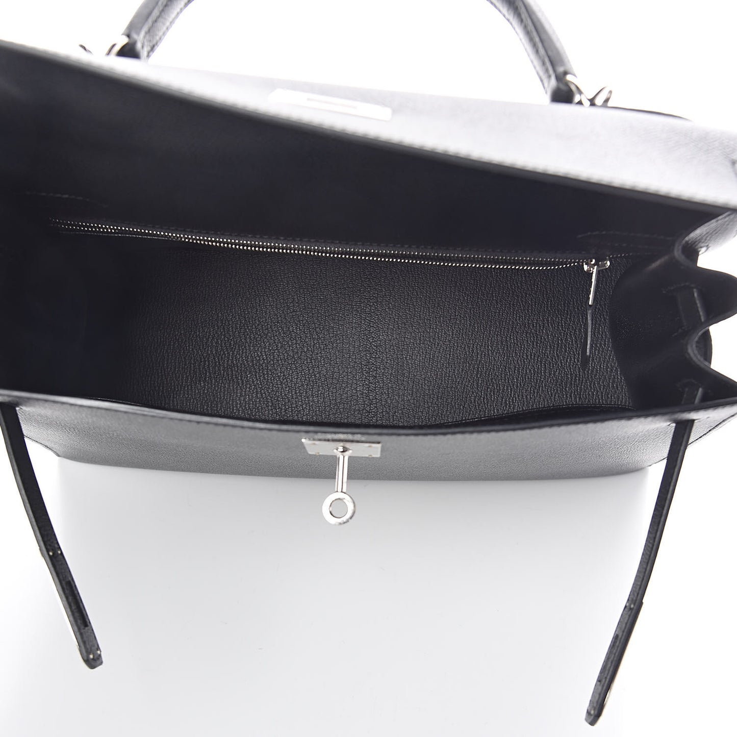 Epsom Kelly Sellier 32 Black