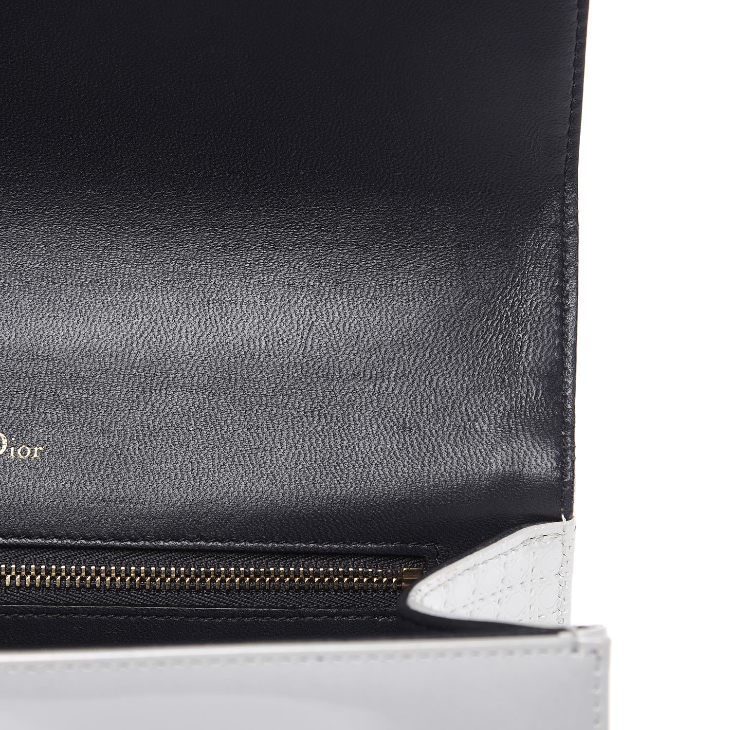 Christian Dior Patent Micro-Cannage Medium Diorama Flap Bag White 13 of 14