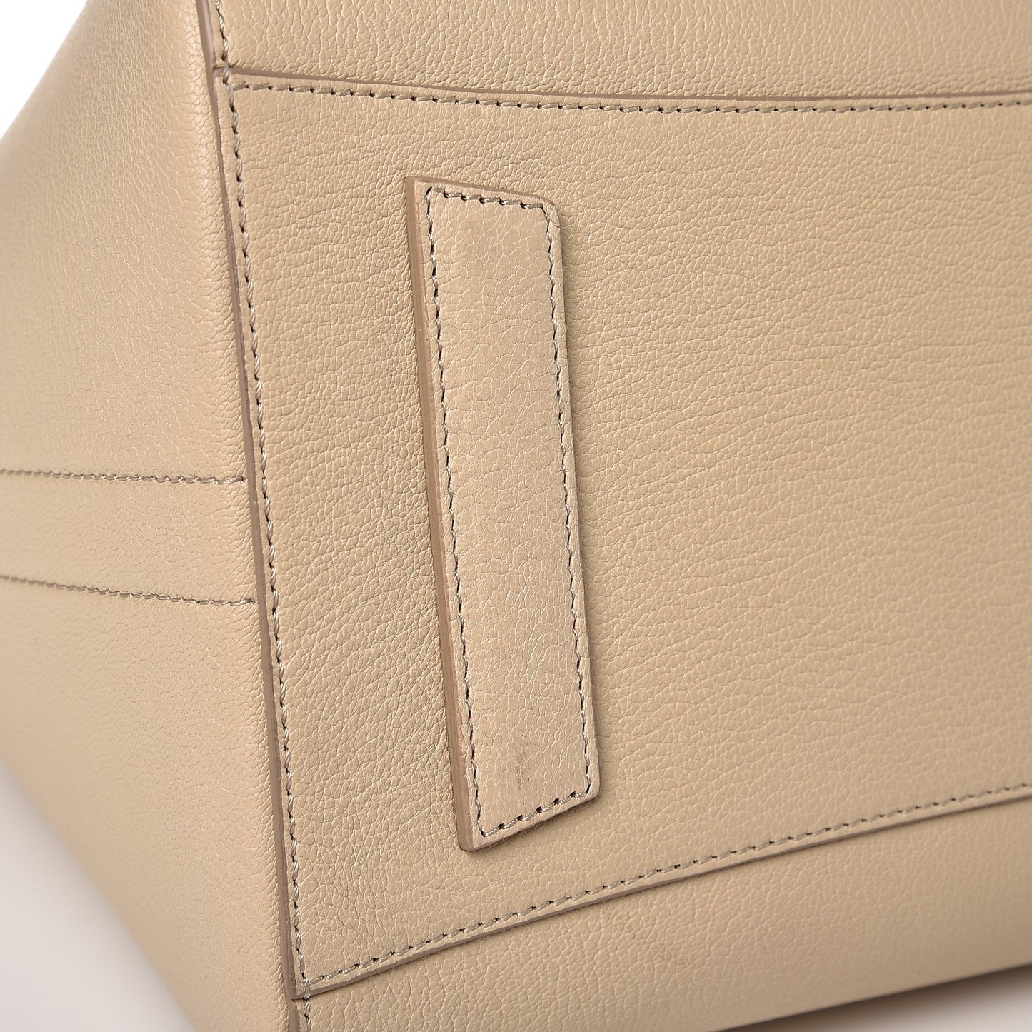 Sugar Goatskin Medium Antigona Skin