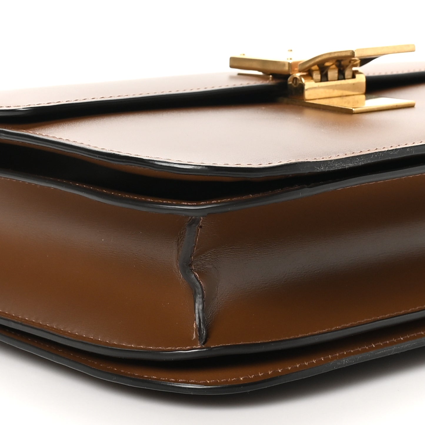 Box Calfskin Medium Classic Box Flap Bag Camel